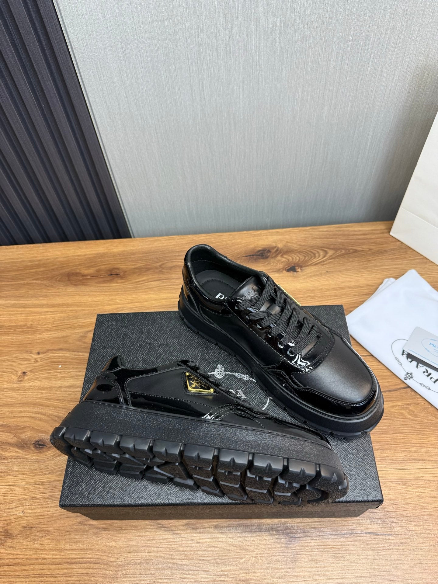 LuxluxHouse Best Quality Shoes Prada