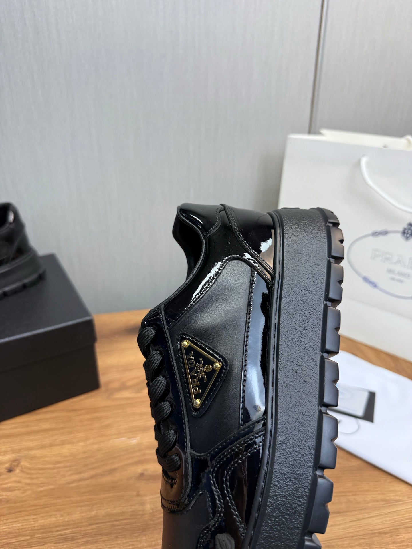 LuxluxHouse Best Quality Shoes Prada