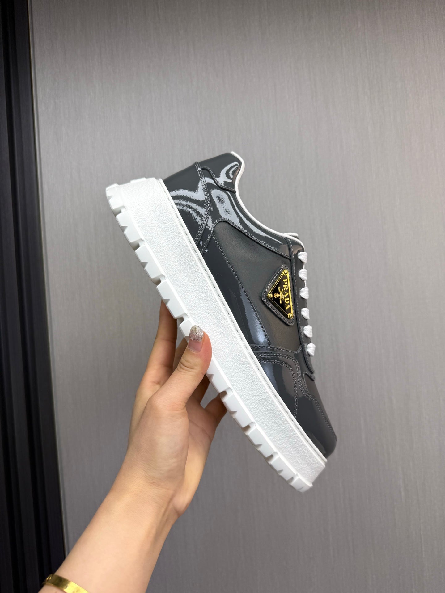 LuxluxHouse Best Quality Shoes Prada