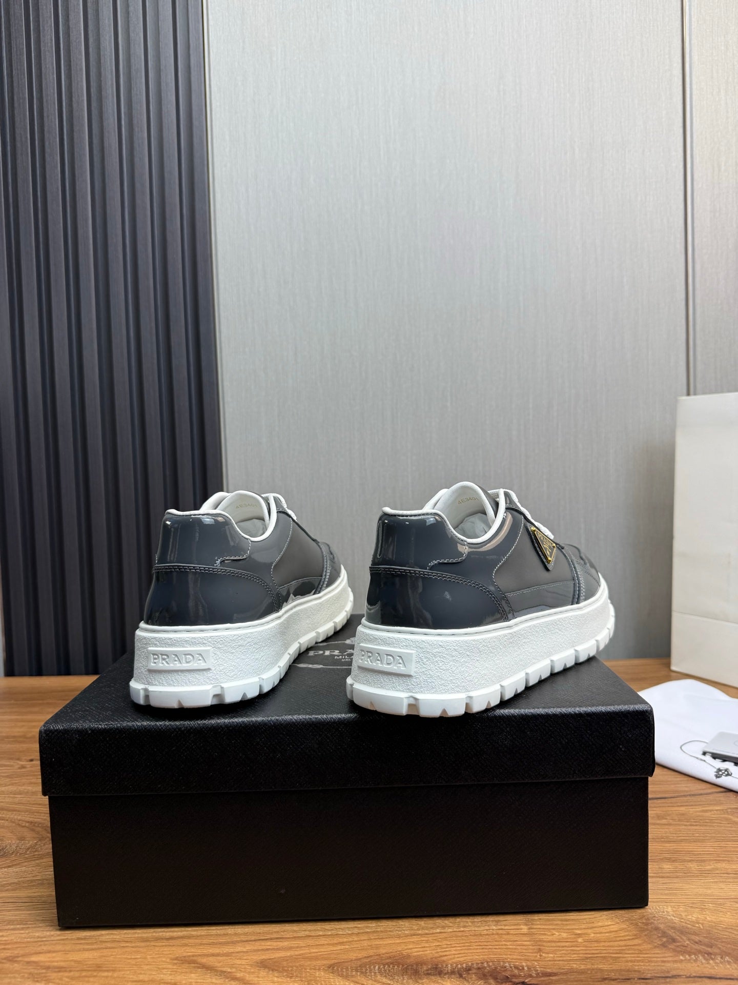 LuxluxHouse Best Quality Shoes Prada
