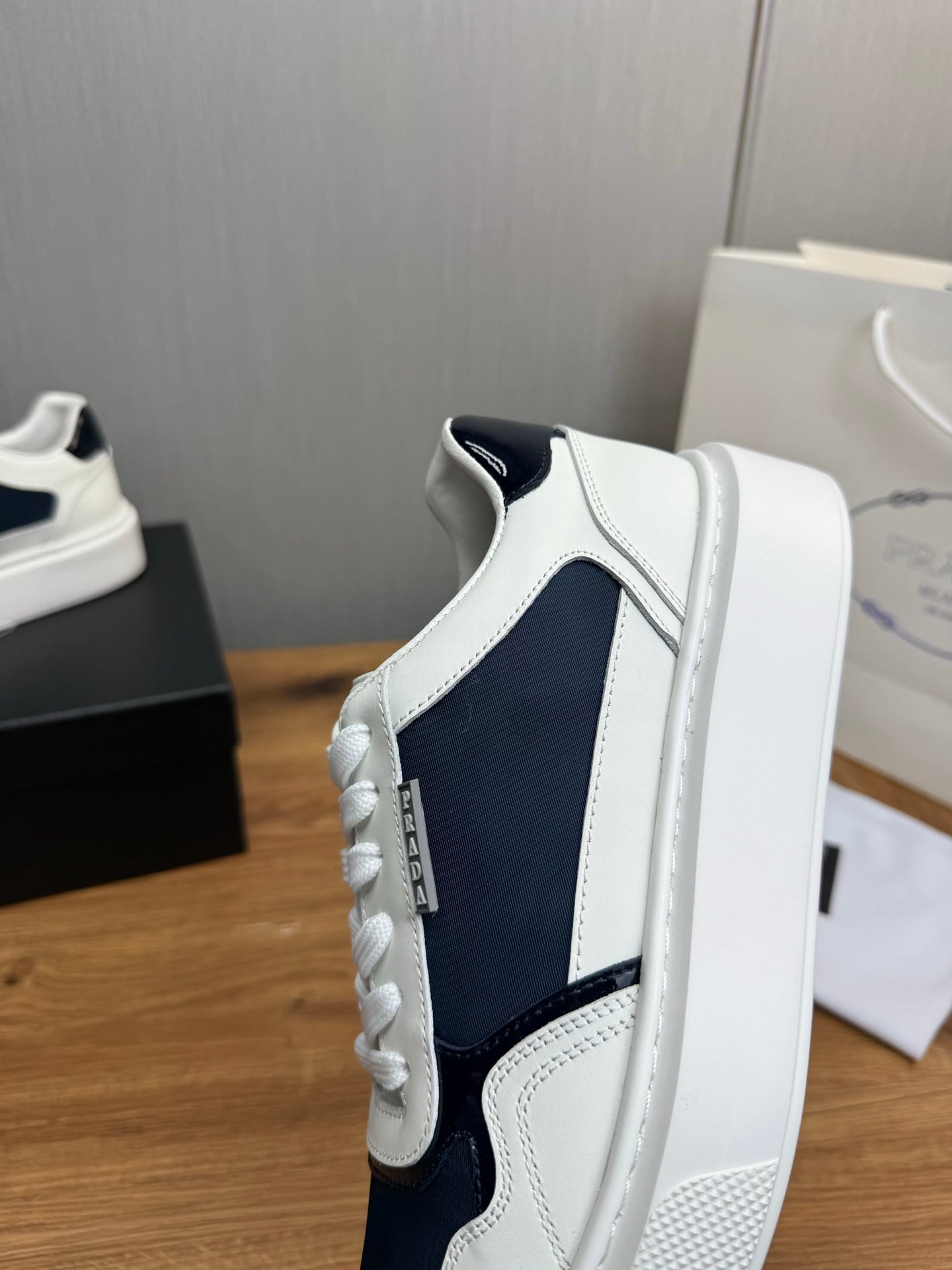 LuxluxHouse Best Quality Shoes Prada