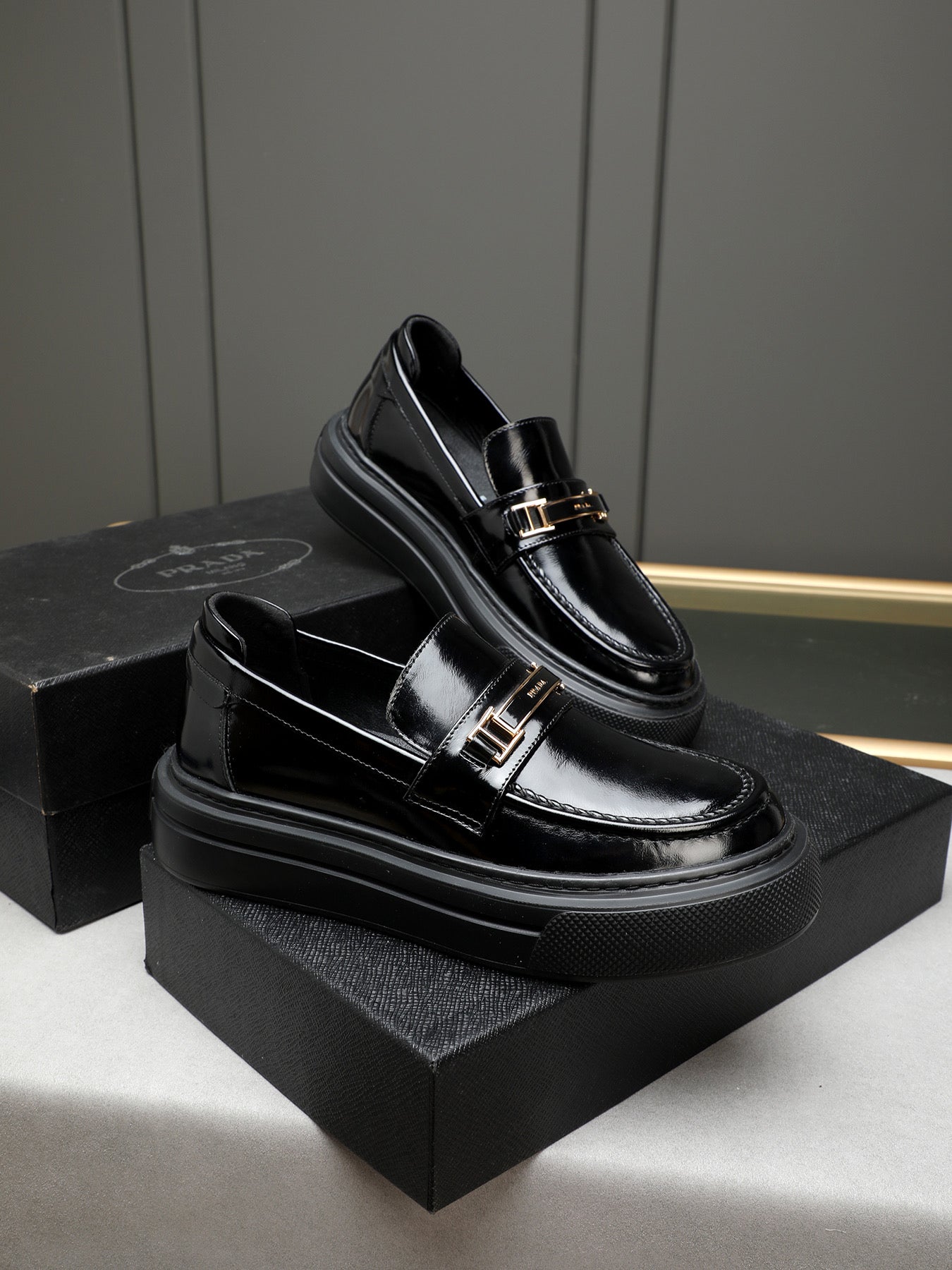 LuxluxHouse Best Quality Shoes Prada