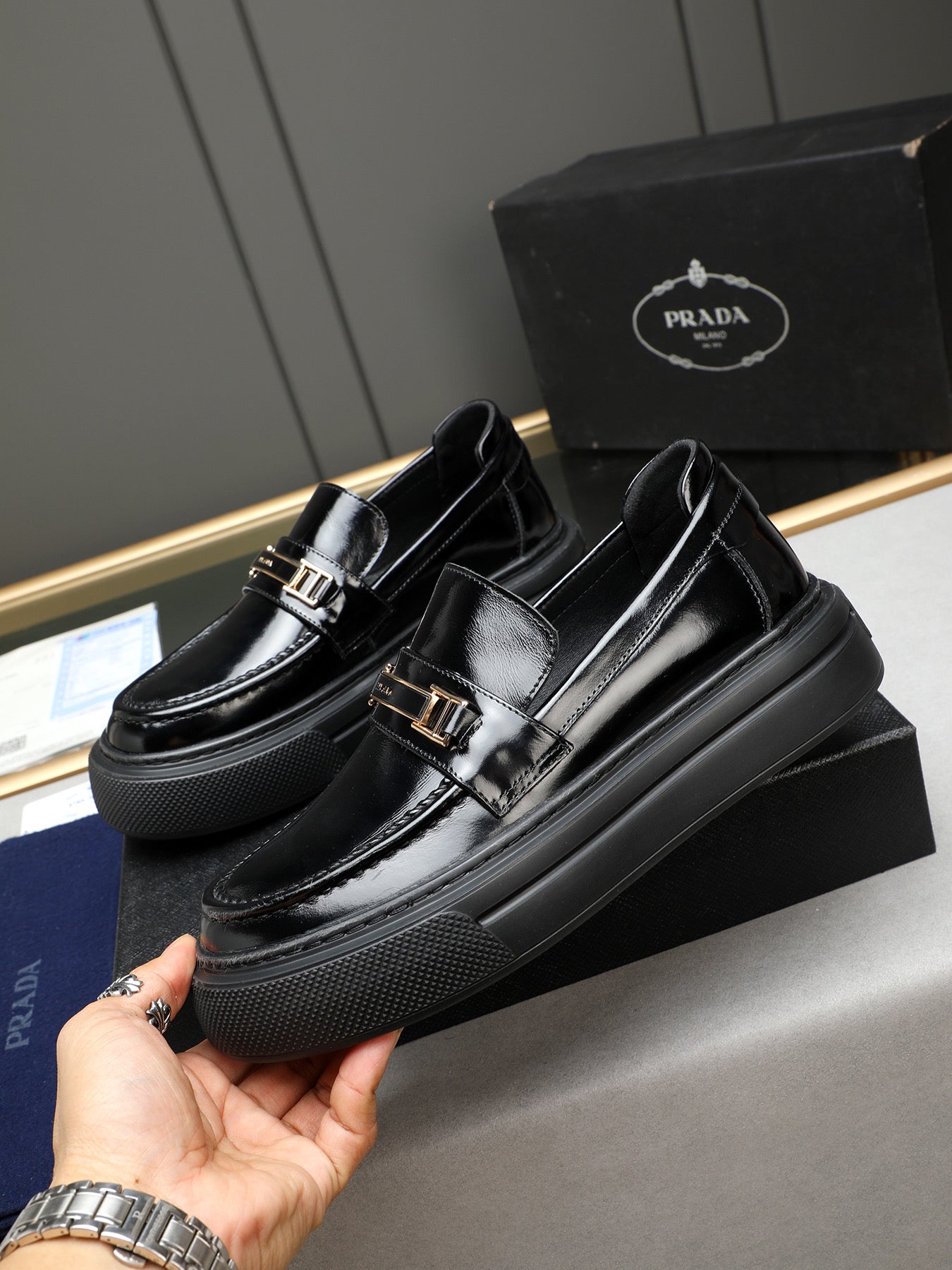 LuxluxHouse Best Quality Shoes Prada