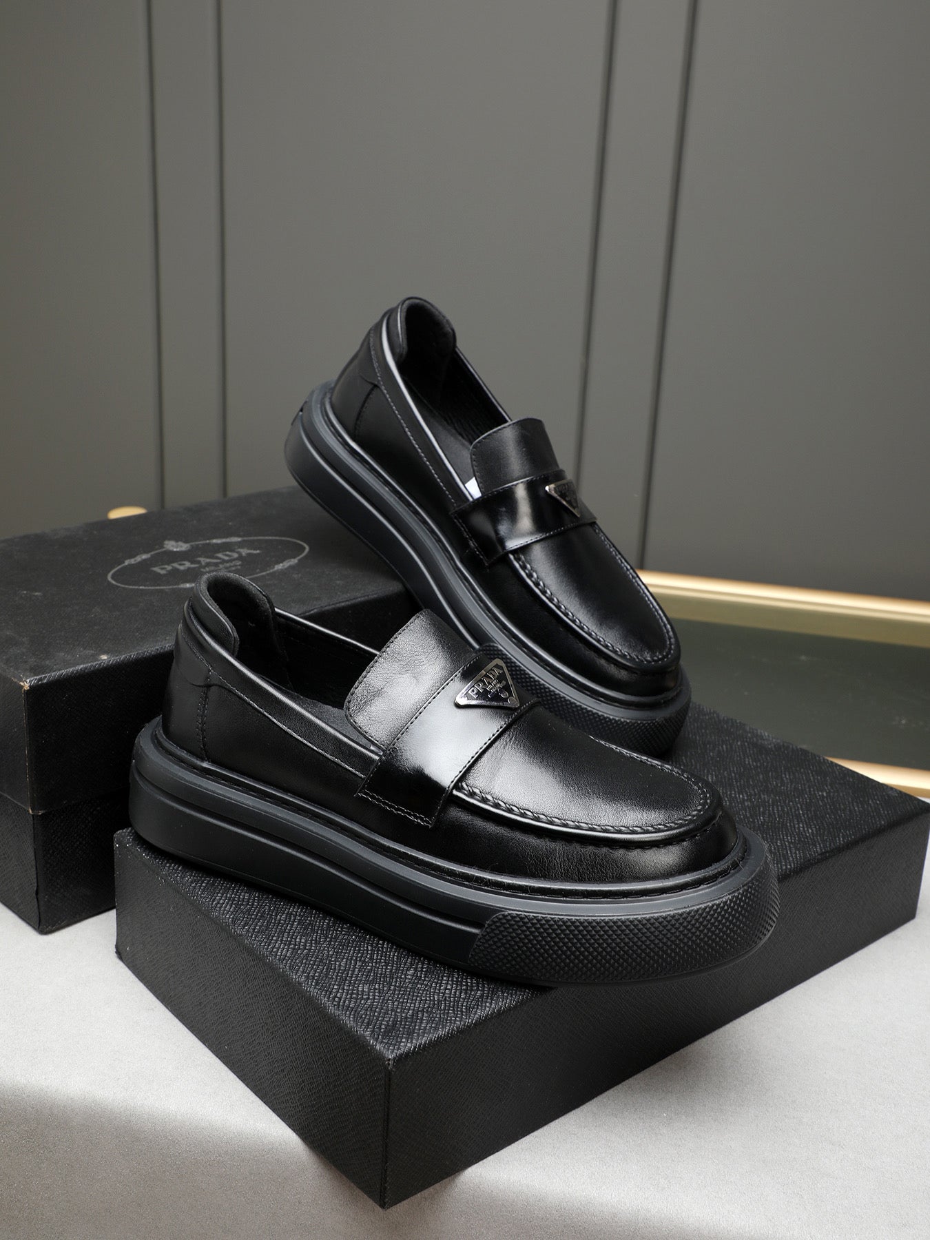 LuxluxHouse Best Quality Shoes Prada