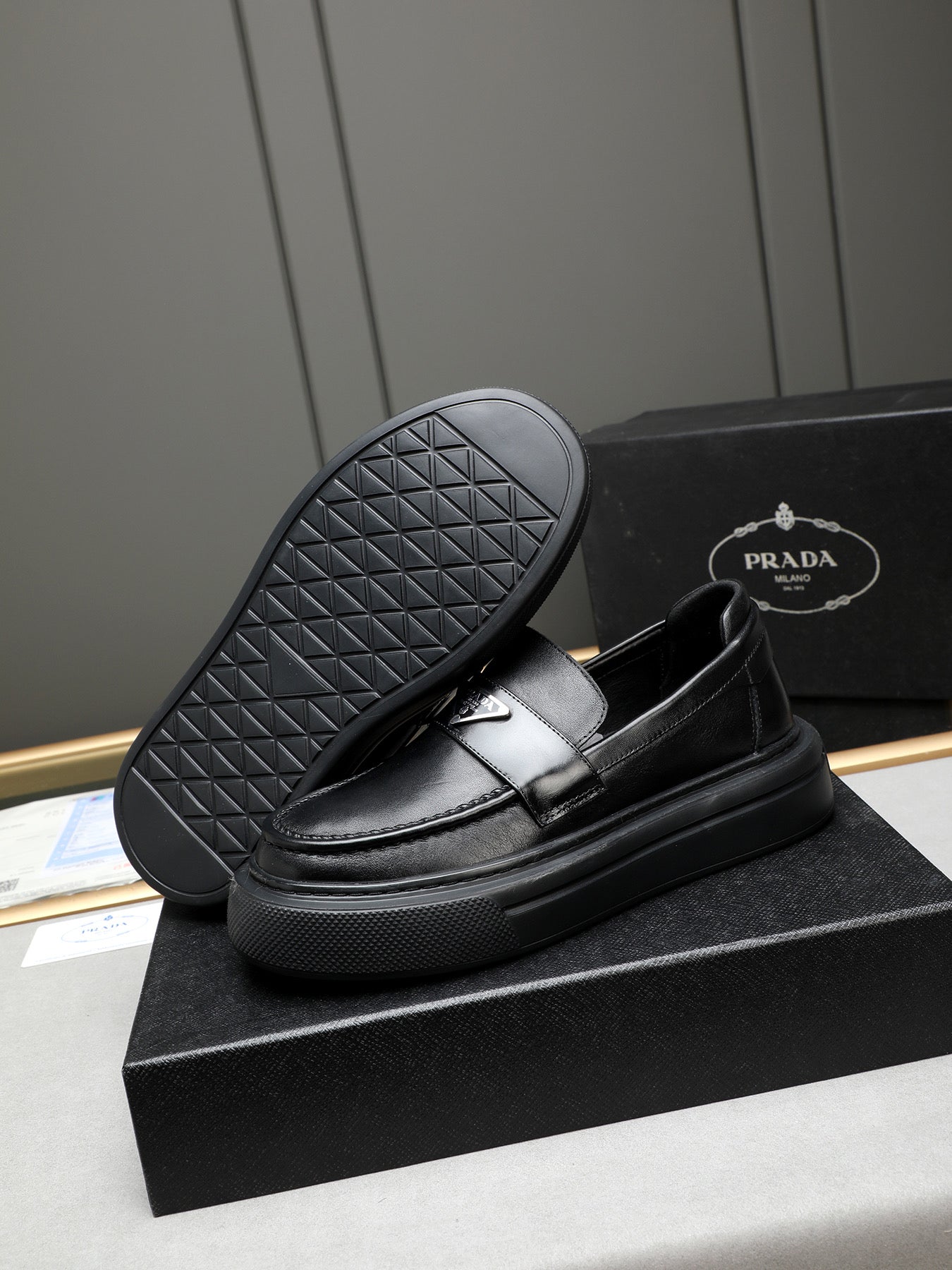 LuxluxHouse Best Quality Shoes Prada