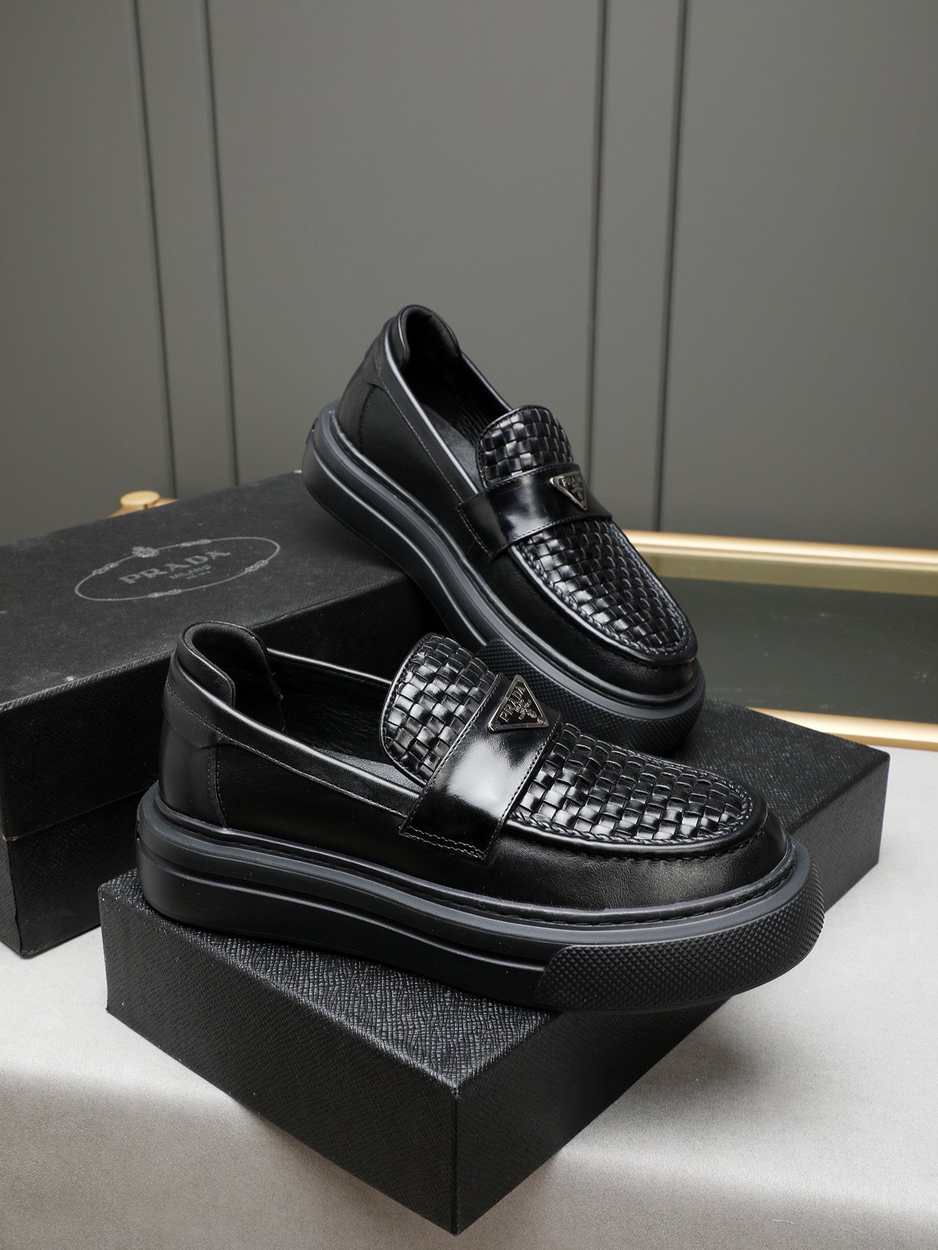LuxluxHouse Best Quality Shoes Prada