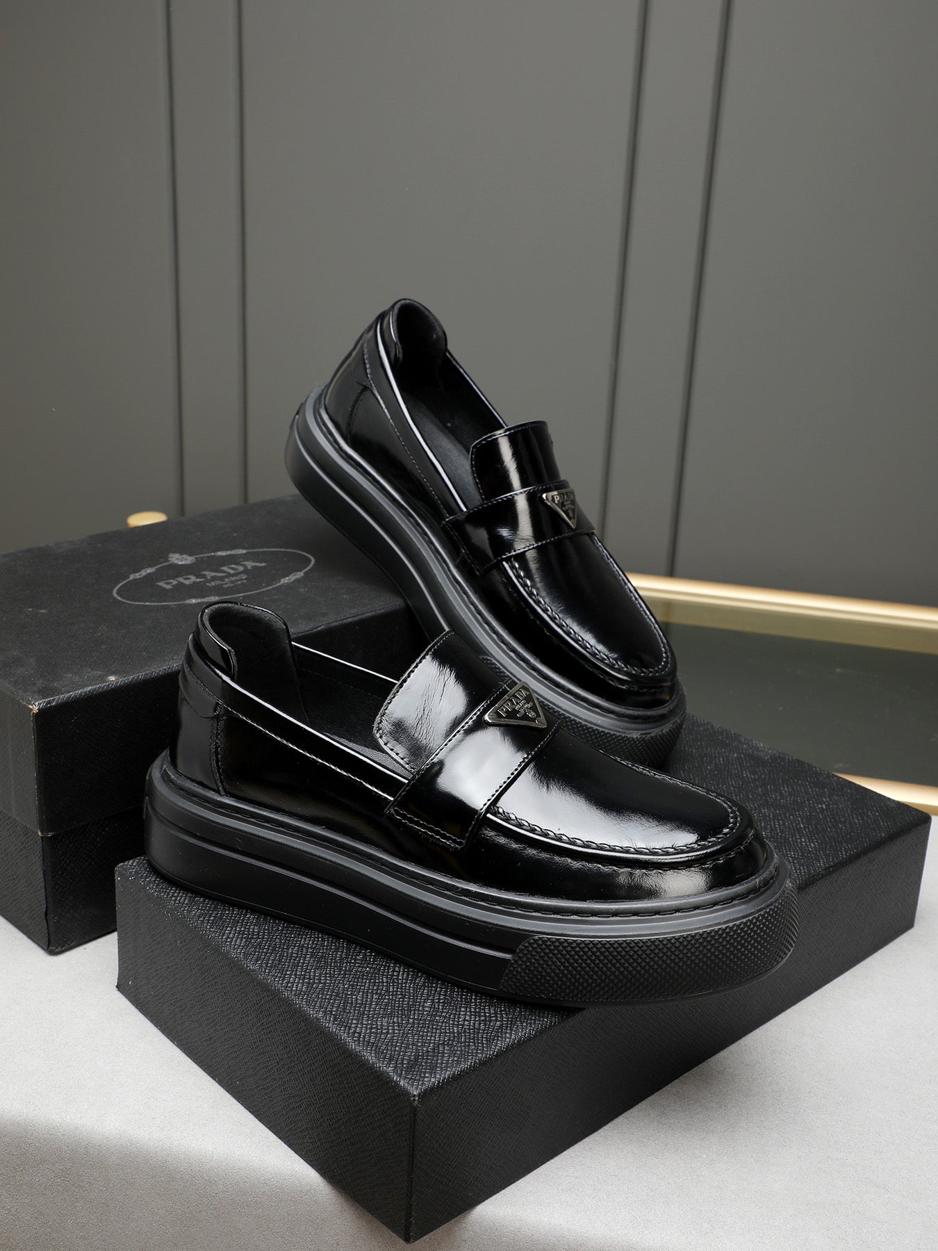 LuxluxHouse Best Quality Shoes Prada