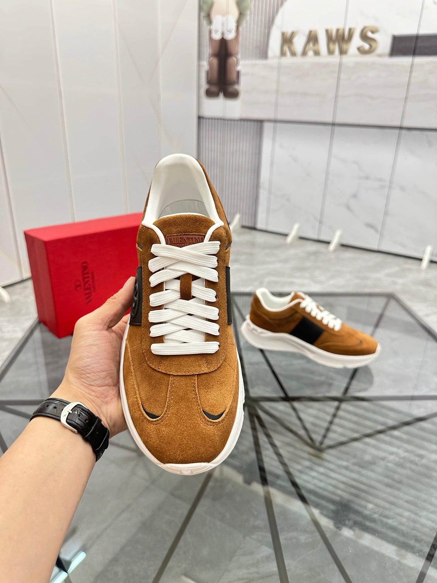 LuxluxHouse Best Quality Shoes Valentino