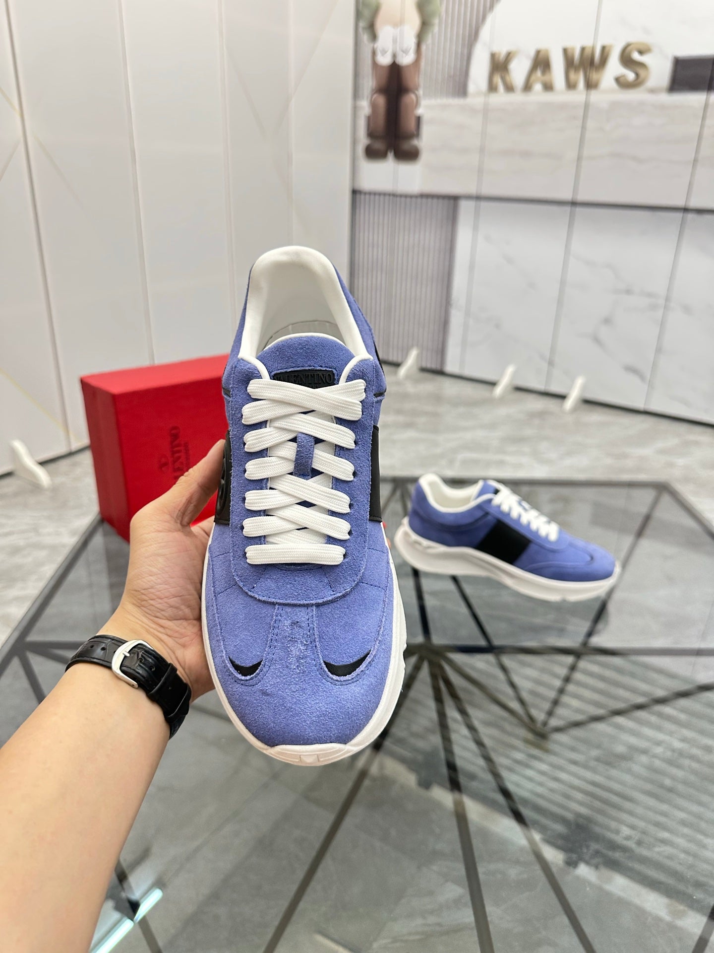 LuxluxHouse Best Quality Shoes Valentino