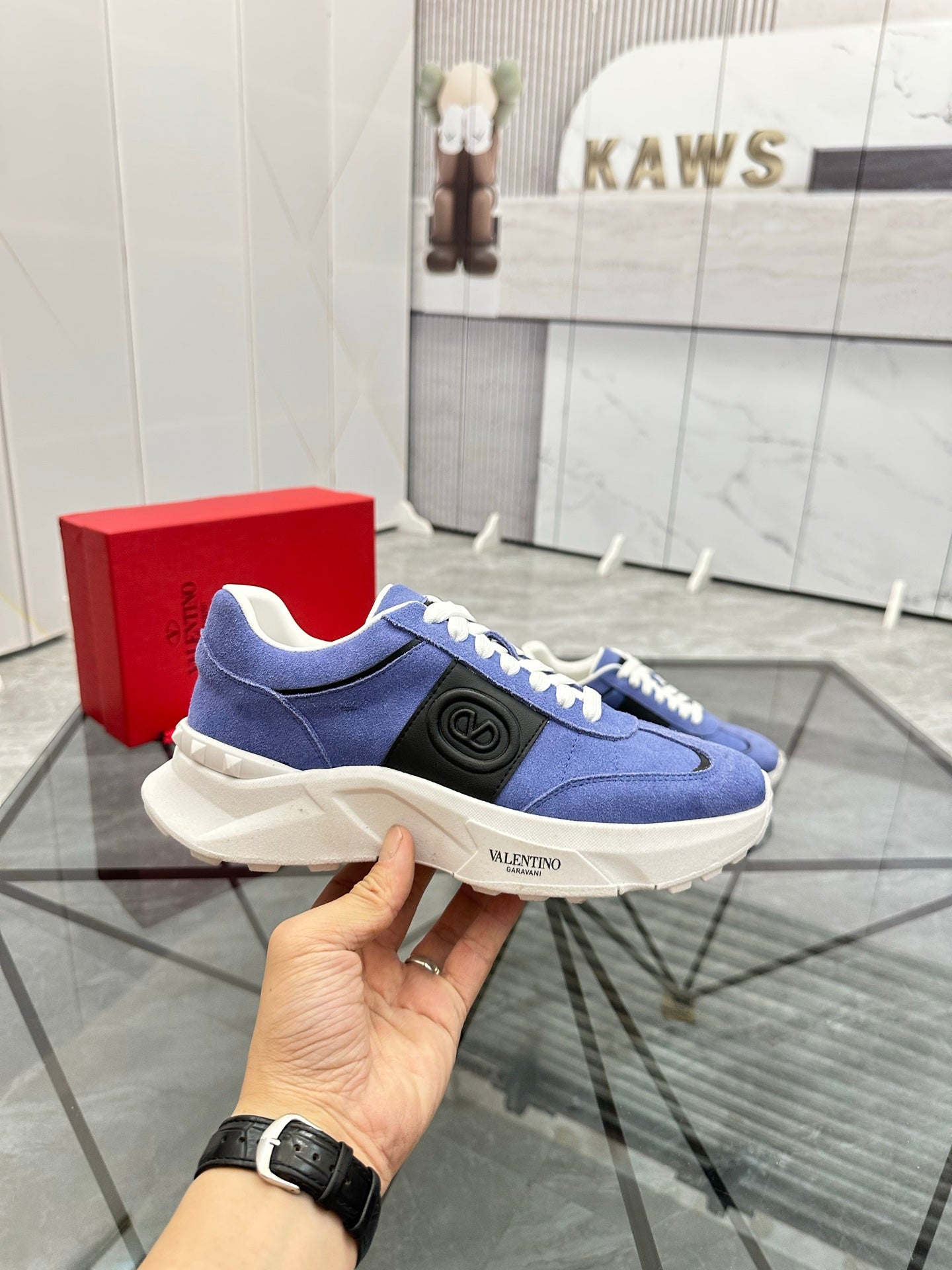 LuxluxHouse Best Quality Shoes Valentino
