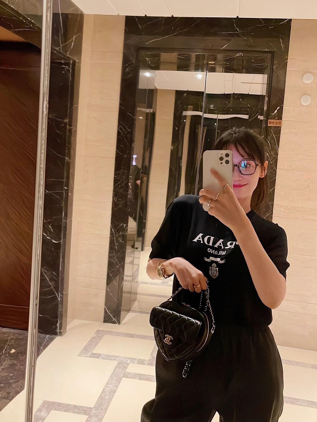 LuxluxHouse Best Quality Clothes T-shirt Prada