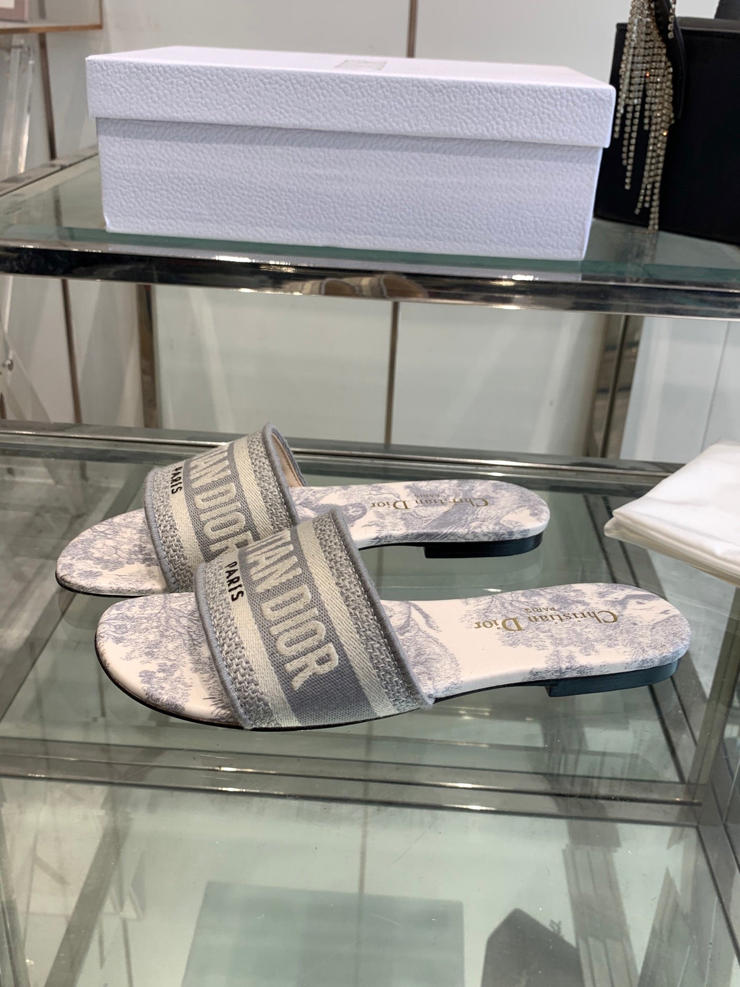 LuxluxHouse Best Quality Women Shoes Dior
