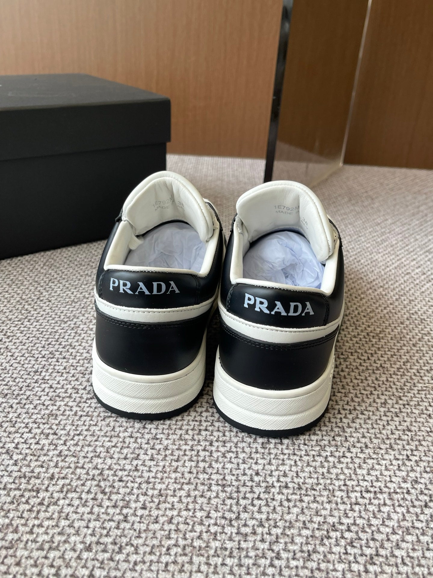LuxluxHouse Best Quality Women Shoes Prada