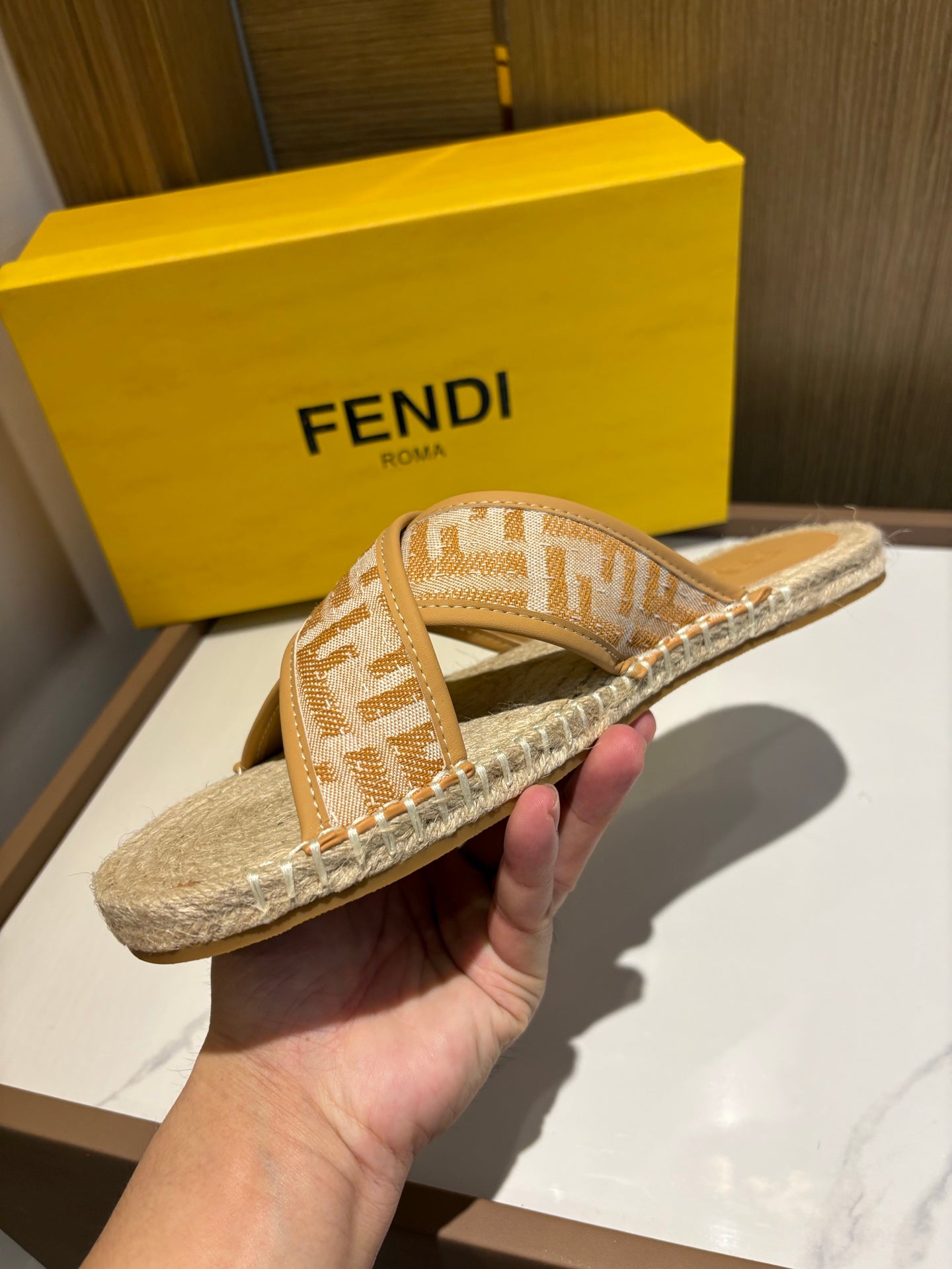 LuxluxHouse Best Quality Sandals Fendi