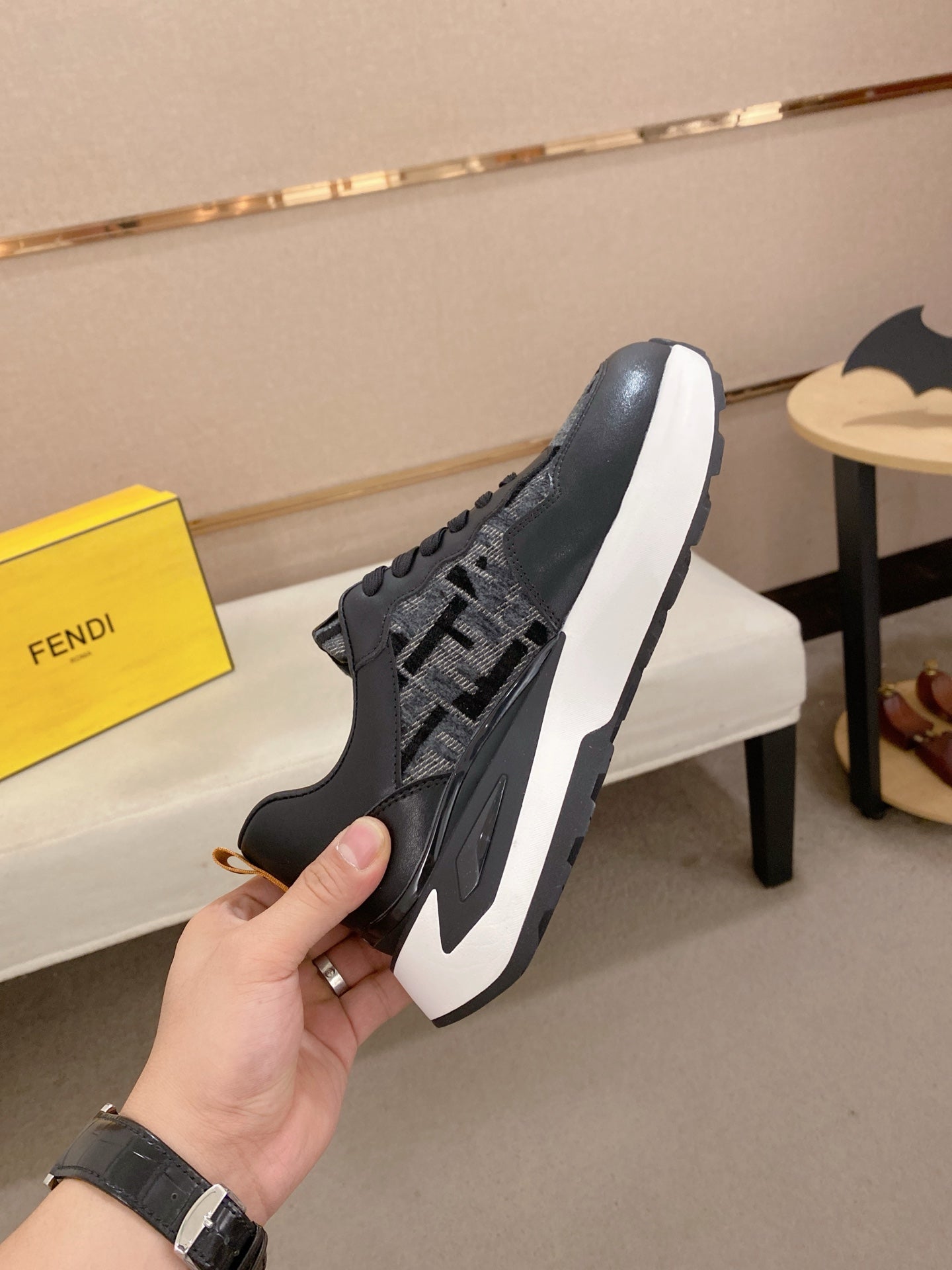 LuxluxHouse Best Quality Shoes Fendi