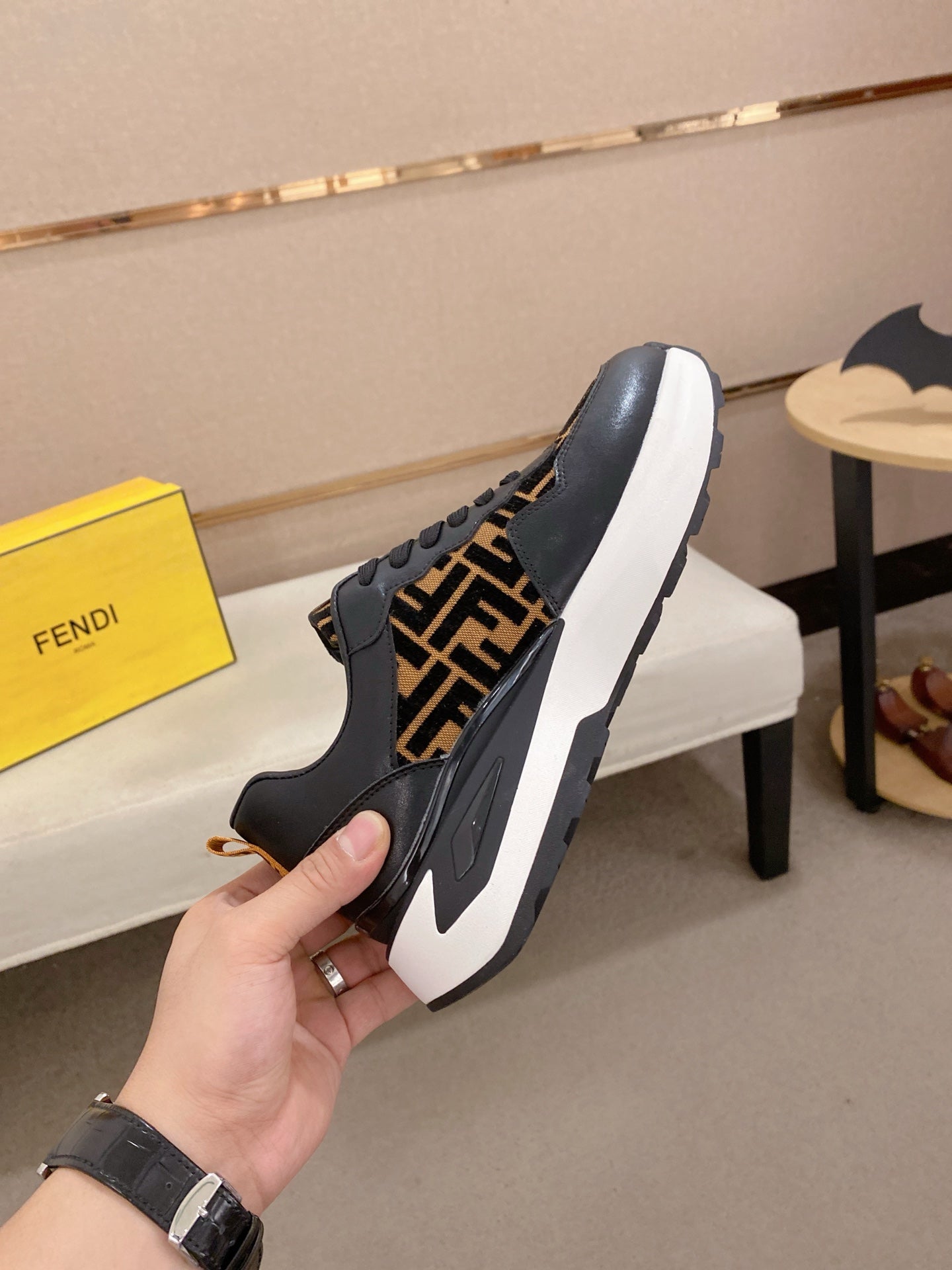 LuxluxHouse Best Quality Shoes Fendi