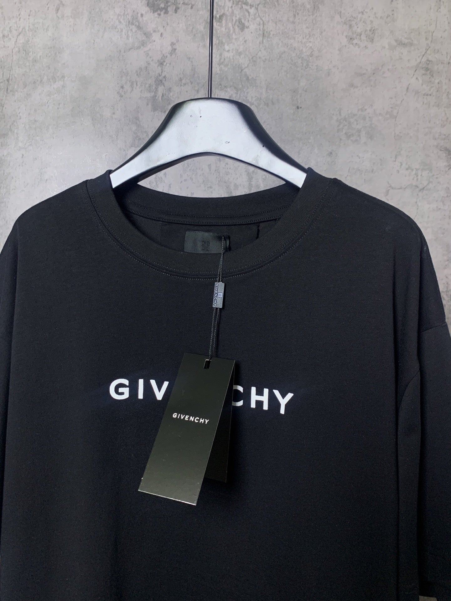 LuxluxHouse Best Quality Clothes Givenchy T-shirt
