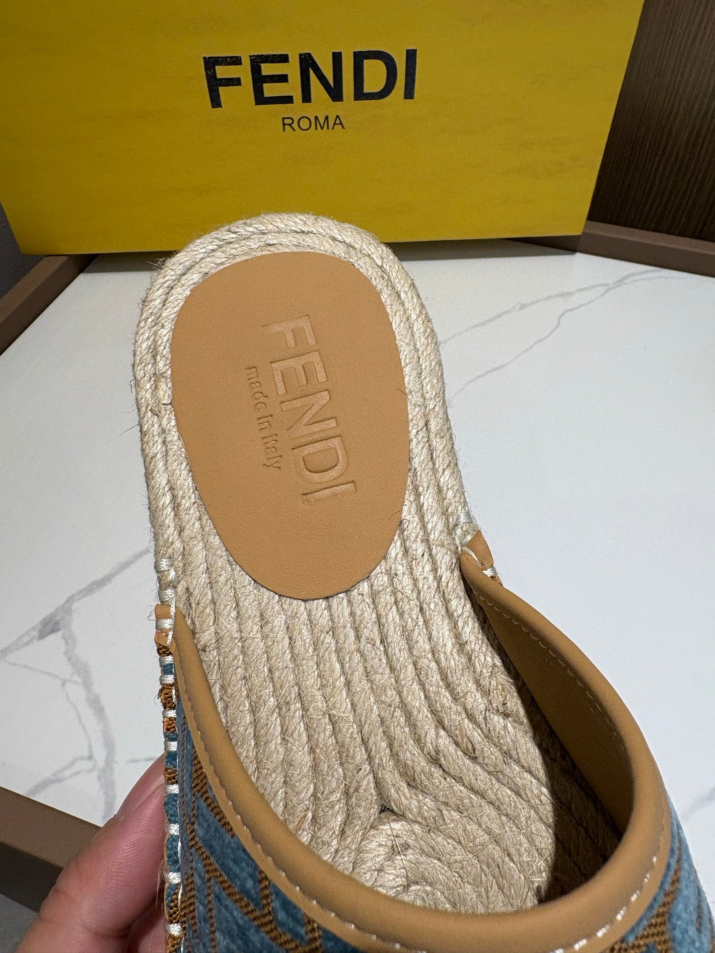 LuxluxHouse Best Quality Sandals Fendi