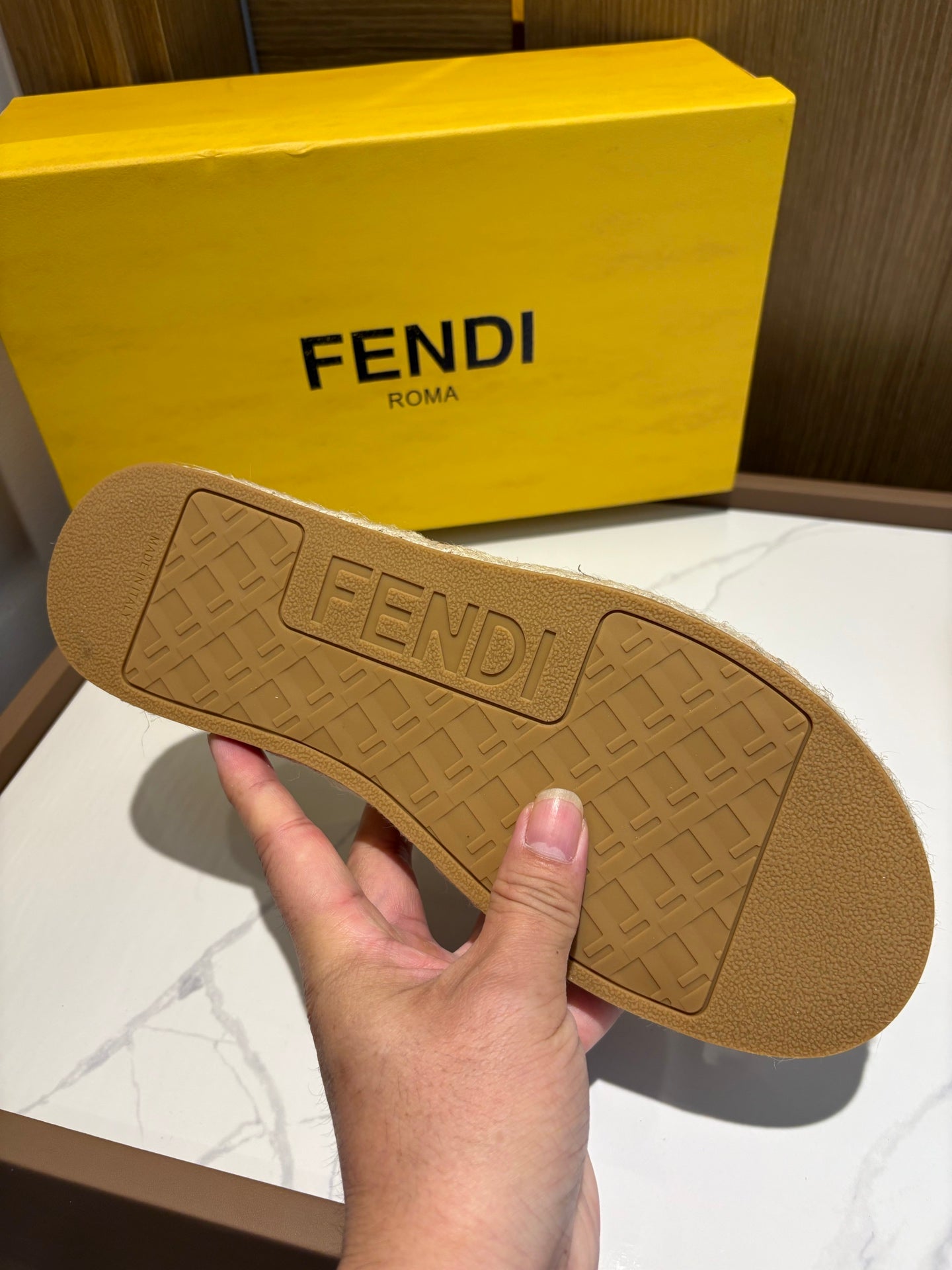 LuxluxHouse Best Quality Sandals Fendi