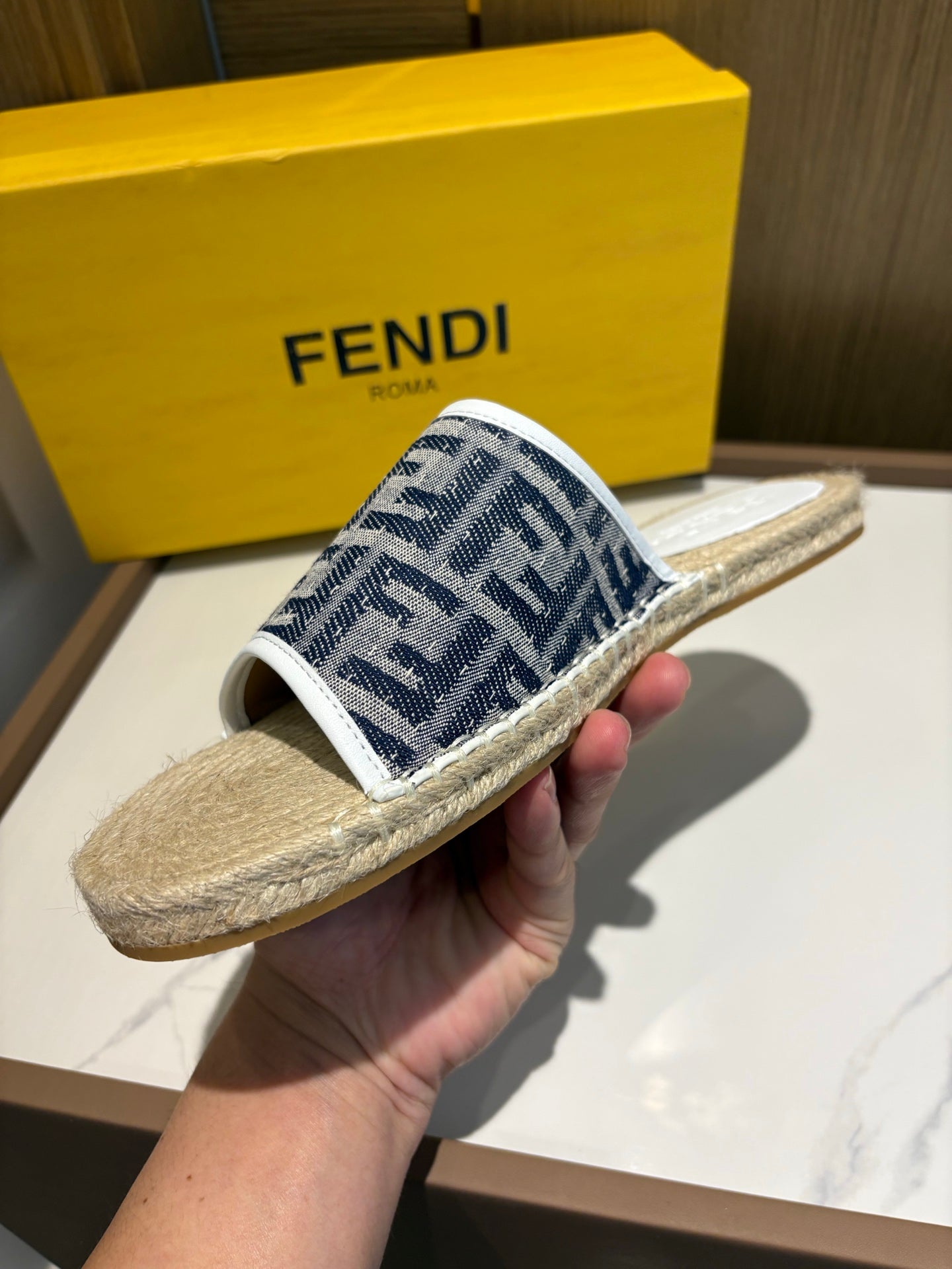 LuxluxHouse Best Quality Sandals Fendi