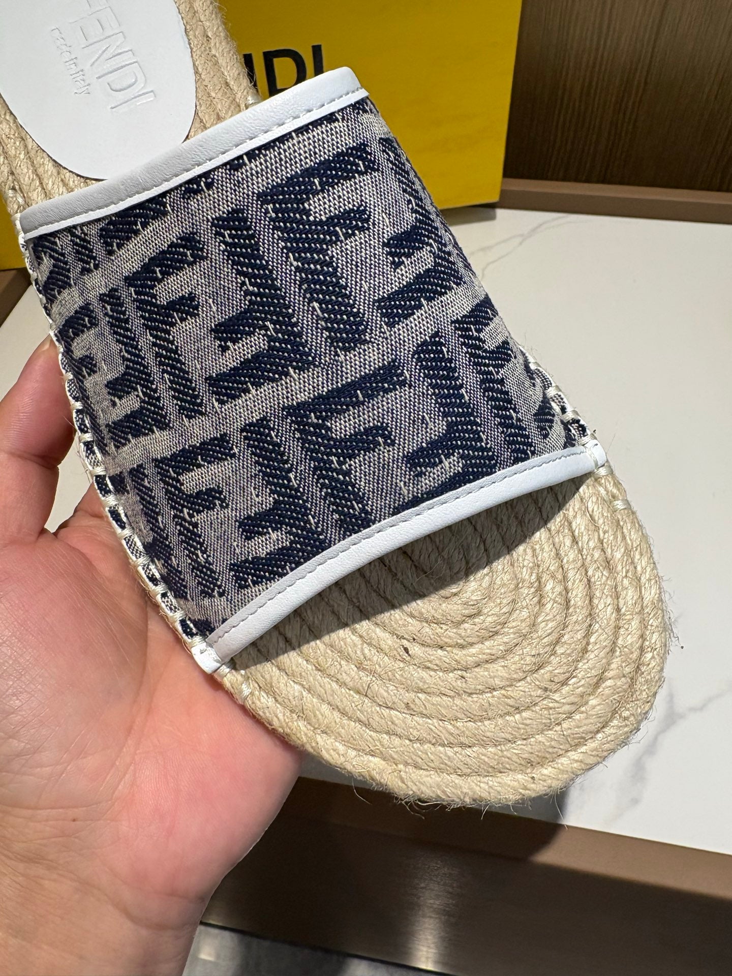 LuxluxHouse Best Quality Sandals Fendi