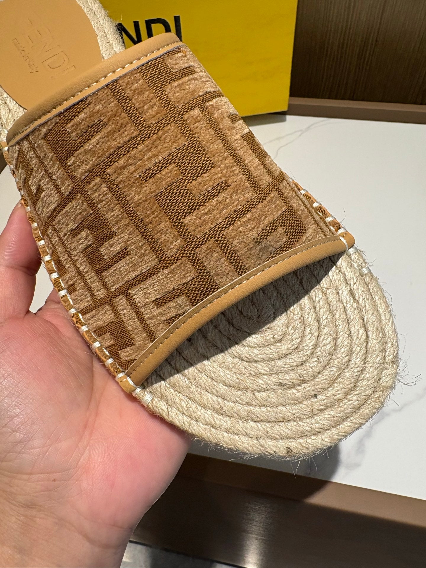 LuxluxHouse Best Quality Sandals Fendi