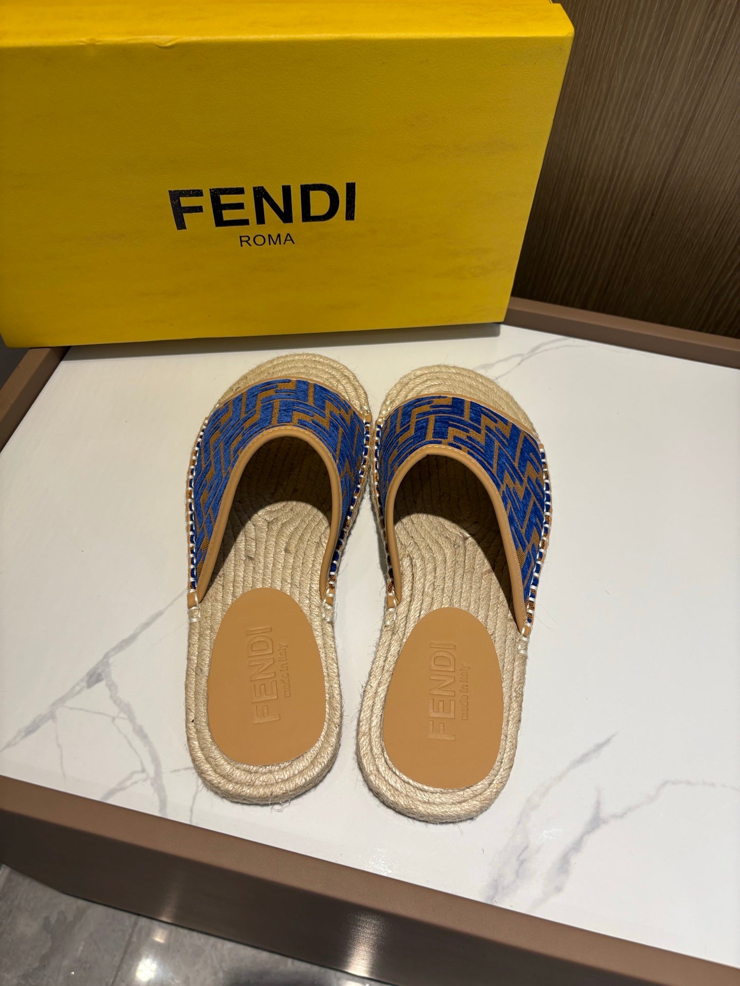 LuxluxHouse Best Quality Sandals Fendi