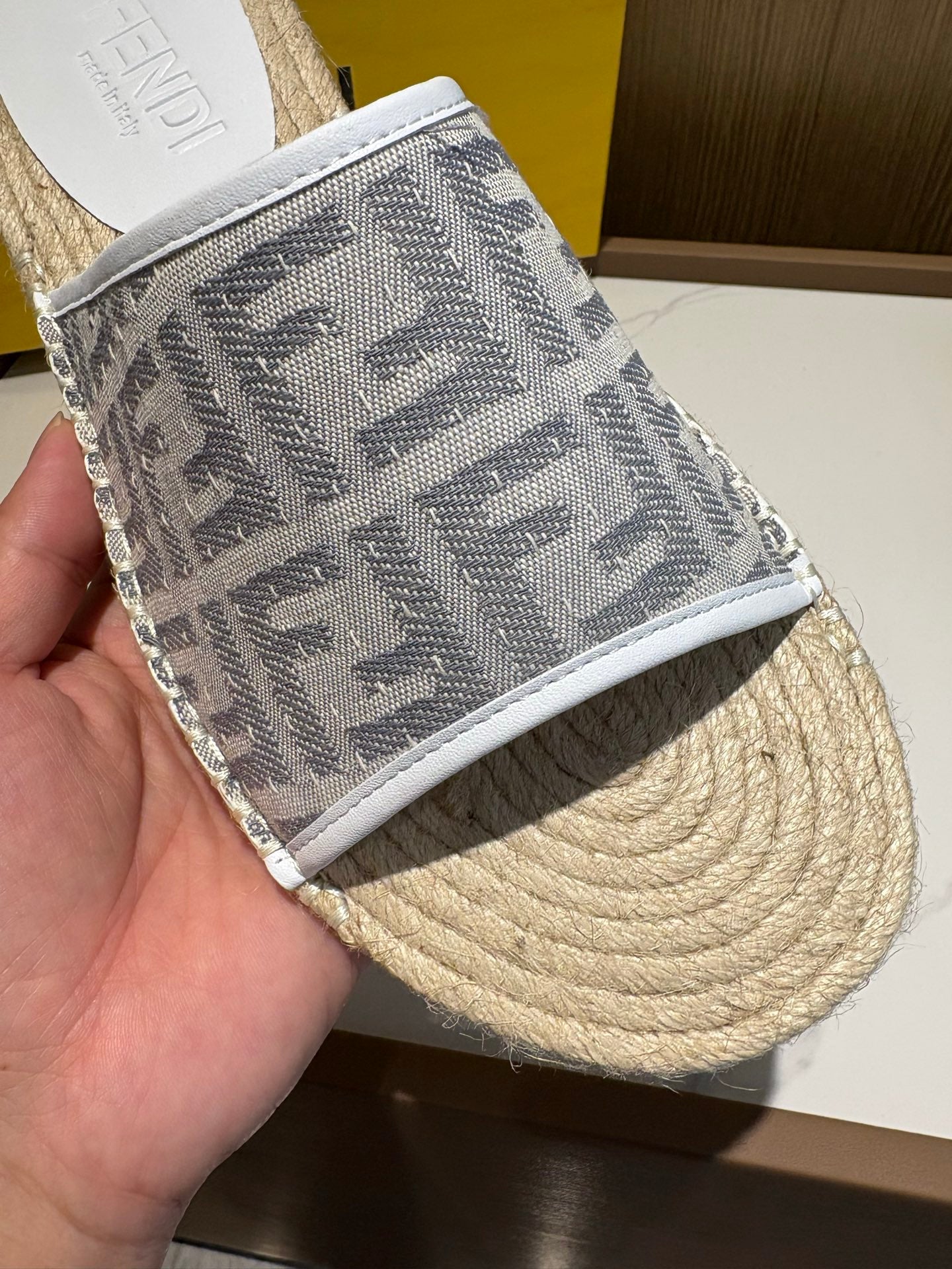 LuxluxHouse Best Quality Sandals Fendi