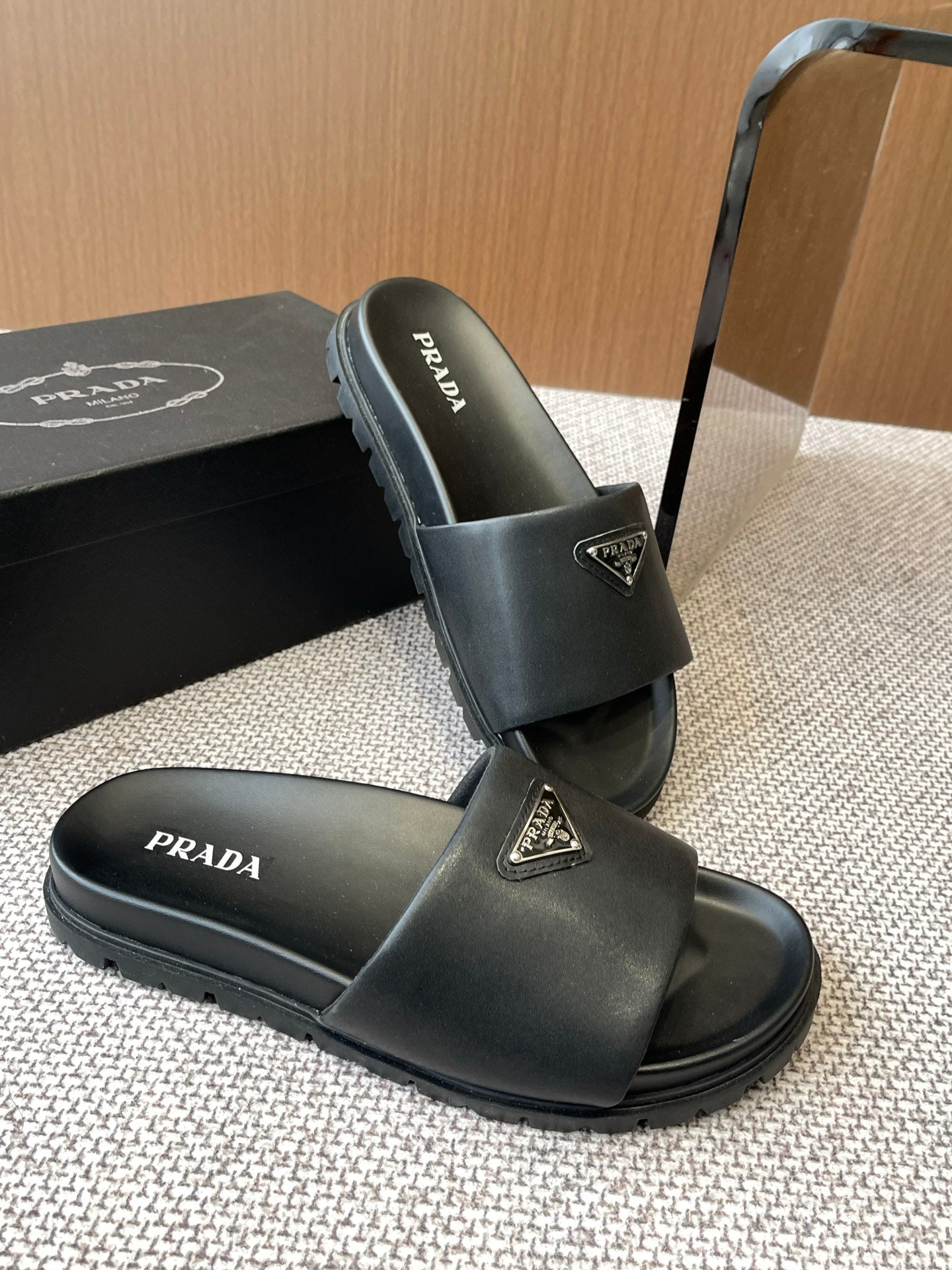 LuxluxHouse Best Quality Women Shoes Prada