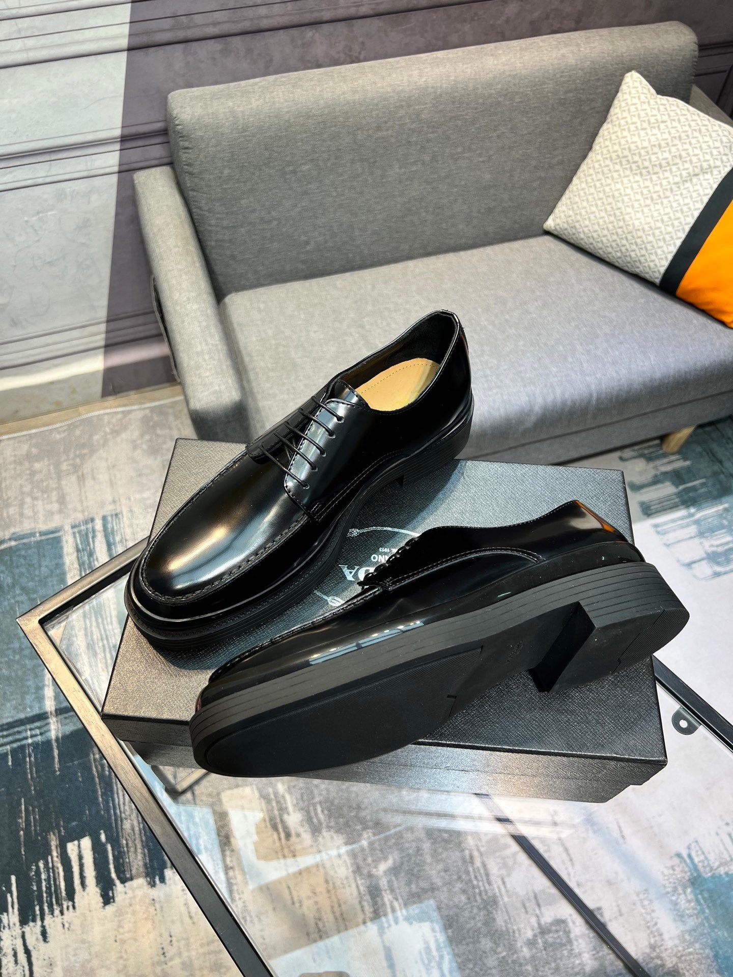 LuxluxHouse Best Quality Shoes Prada
