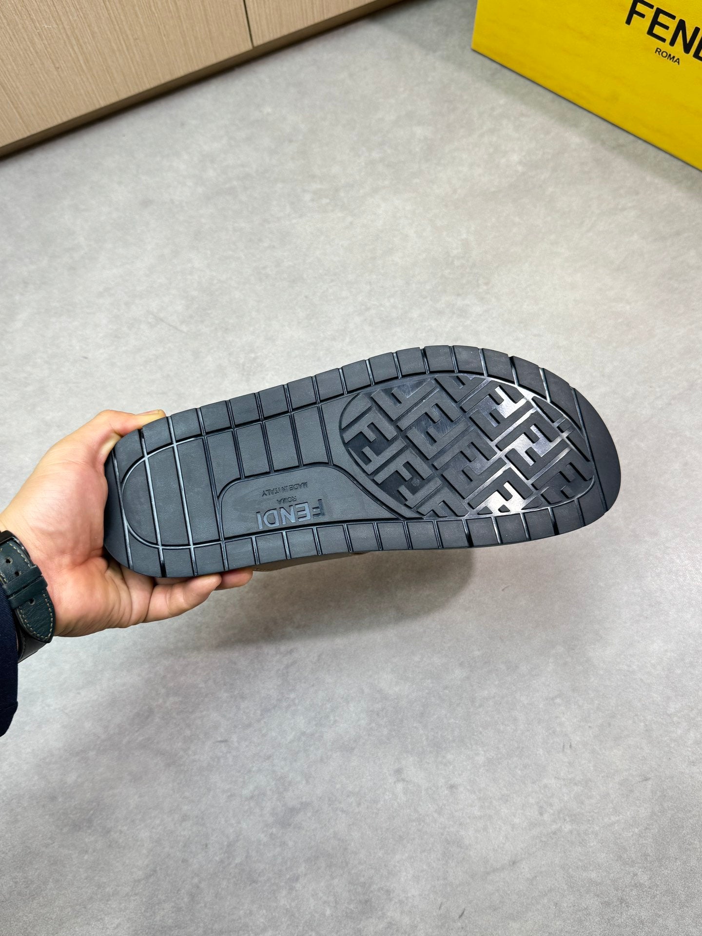 LuxluxHouse Best Quality Sandals Fendi