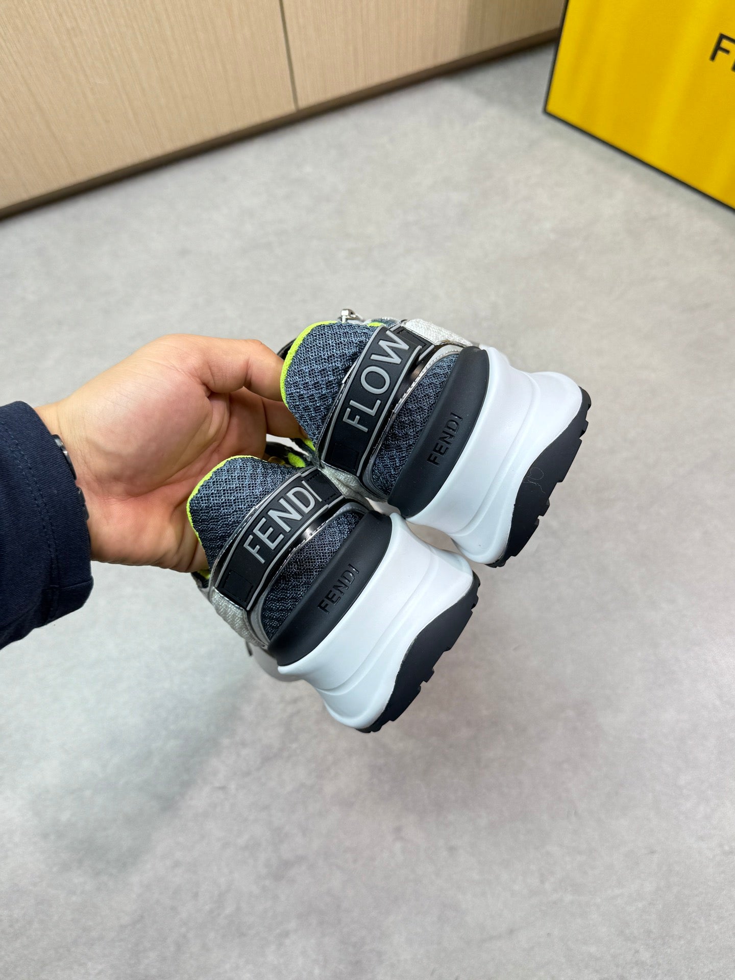 LuxluxHouse Best Quality Shoes Fendi