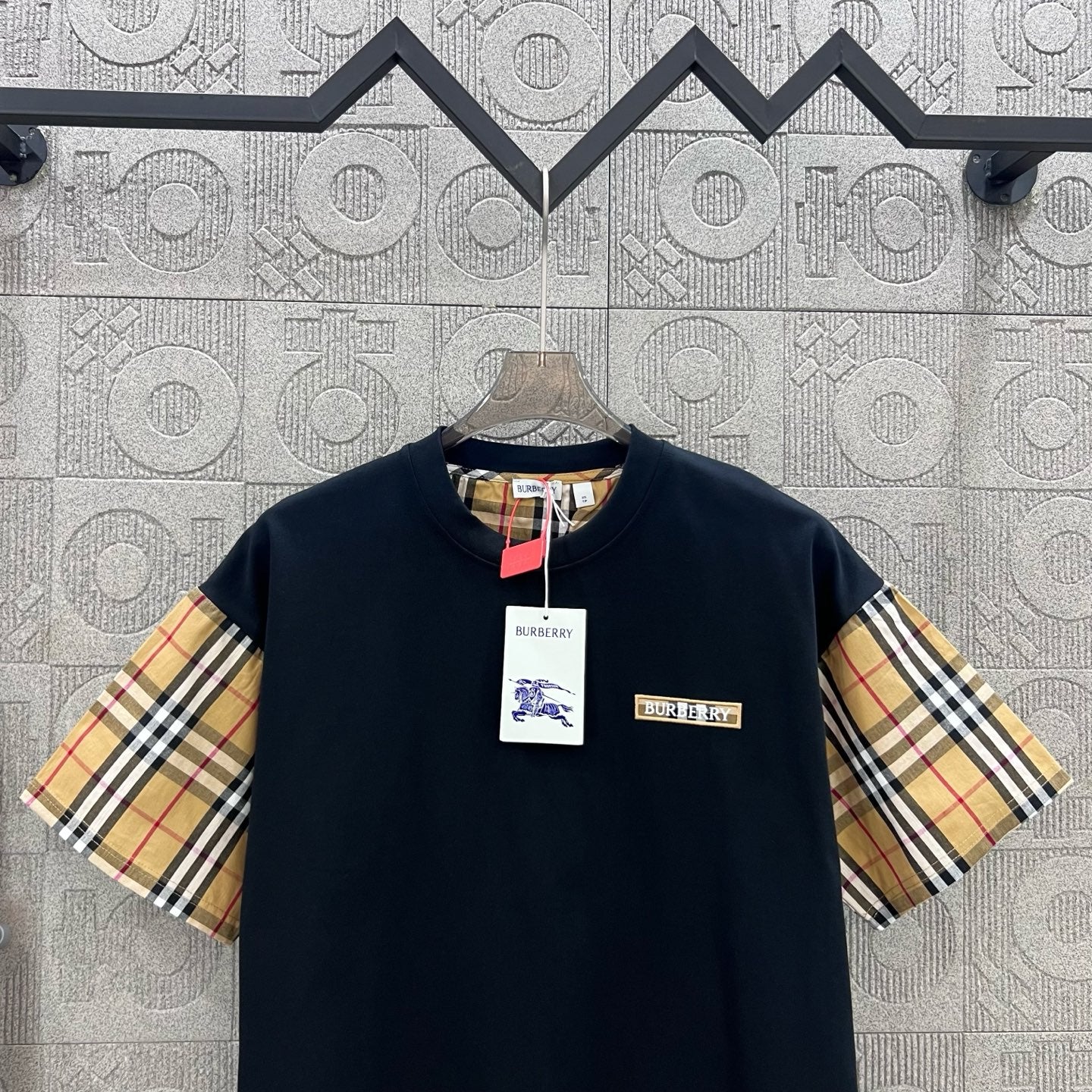 LuxluxHouse Best Quality Clothes Burberry T-shirt