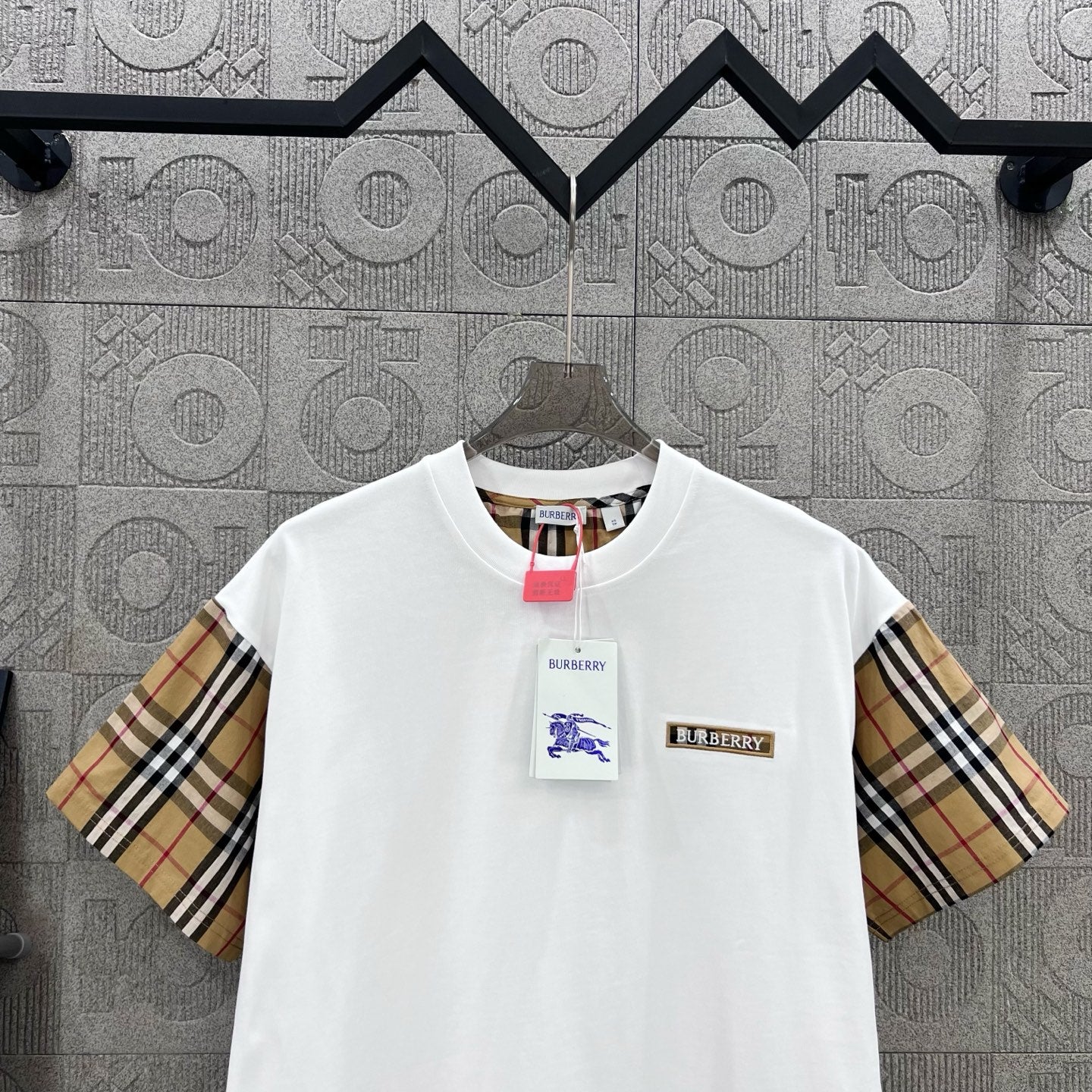 LuxluxHouse Best Quality Clothes Burberry T-shirt