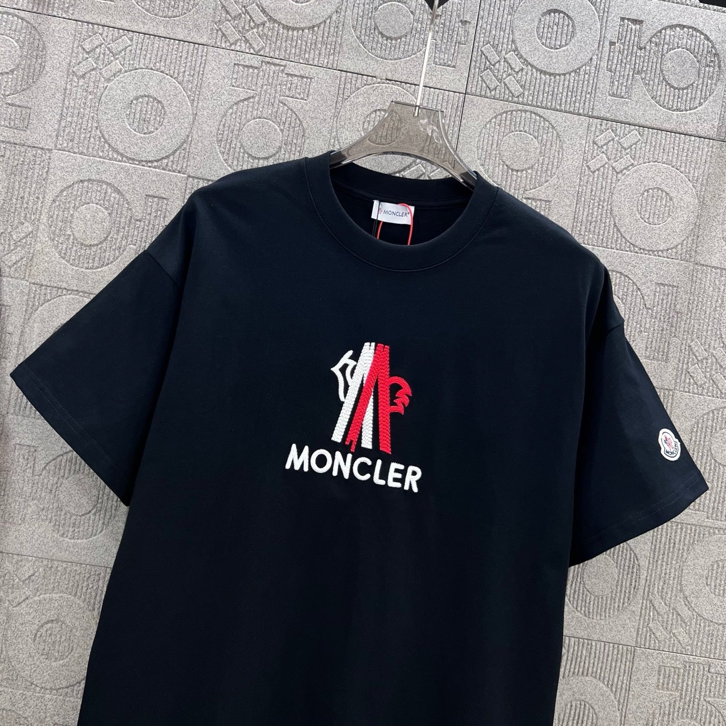 LuxluxHouse Best Quality Clothes T-shirt Moncler