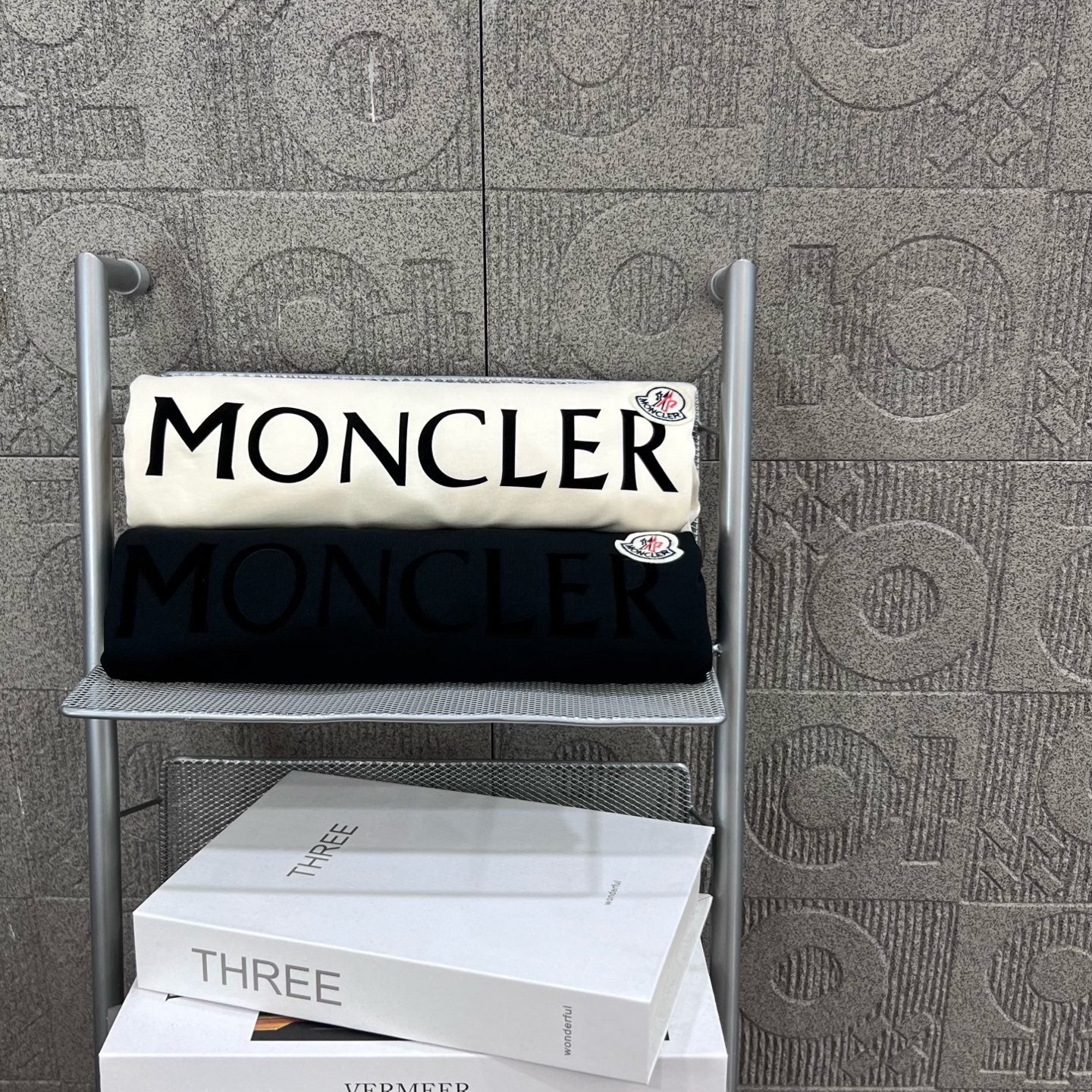 LuxluxHouse Best Quality Clothes T-shirt Moncler