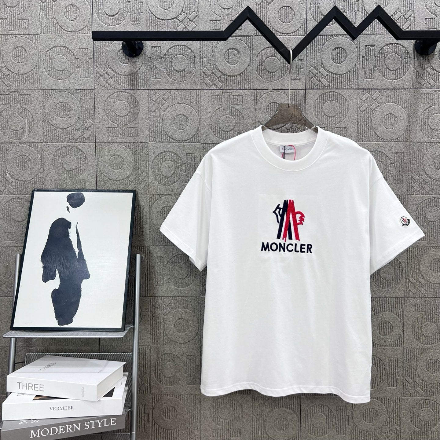LuxluxHouse Best Quality Clothes T-shirt Moncler
