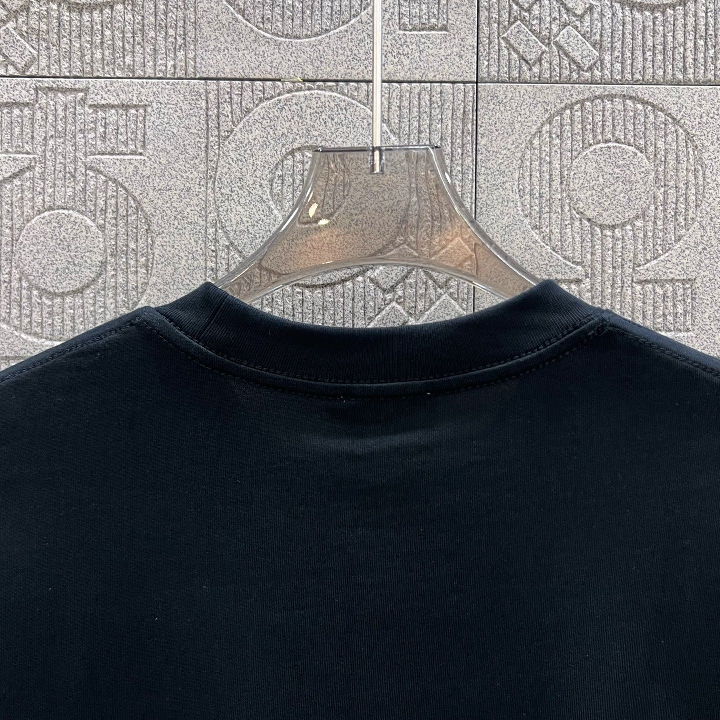 LuxluxHouse Best Quality Clothes T-shirt Moncler