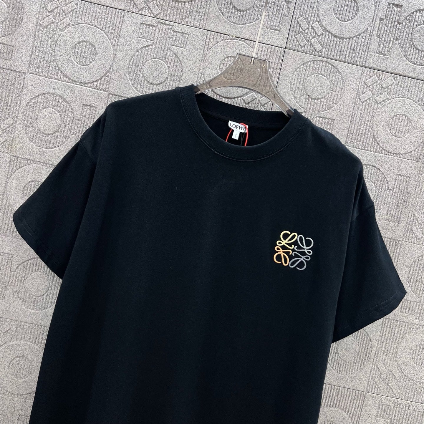LuxluxHouse Best Quality Clothes T-shirt Loewe