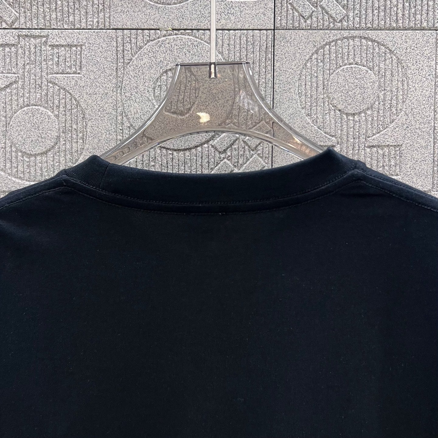 LuxluxHouse Best Quality Clothes T-shirt Loewe