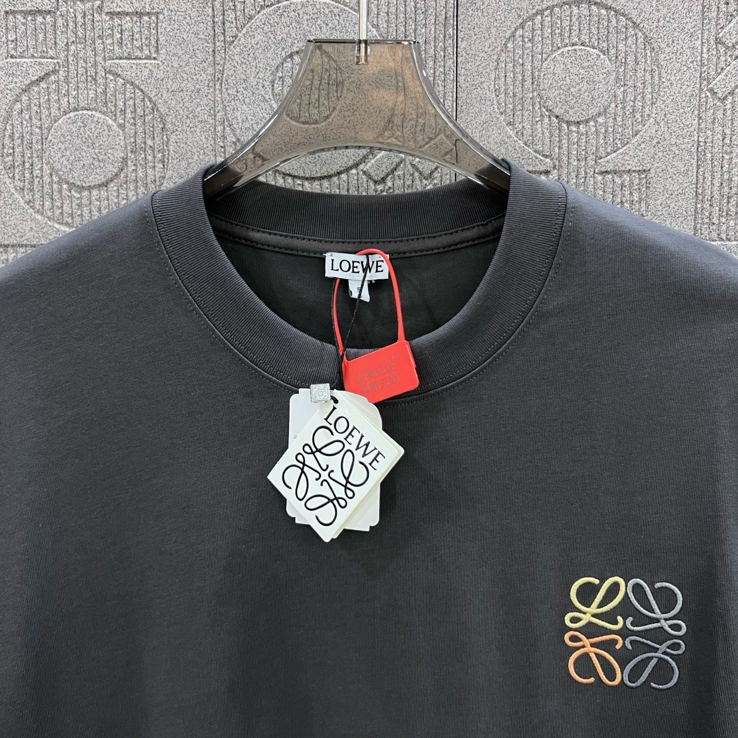 LuxluxHouse Best Quality Clothes T-shirt Loewe
