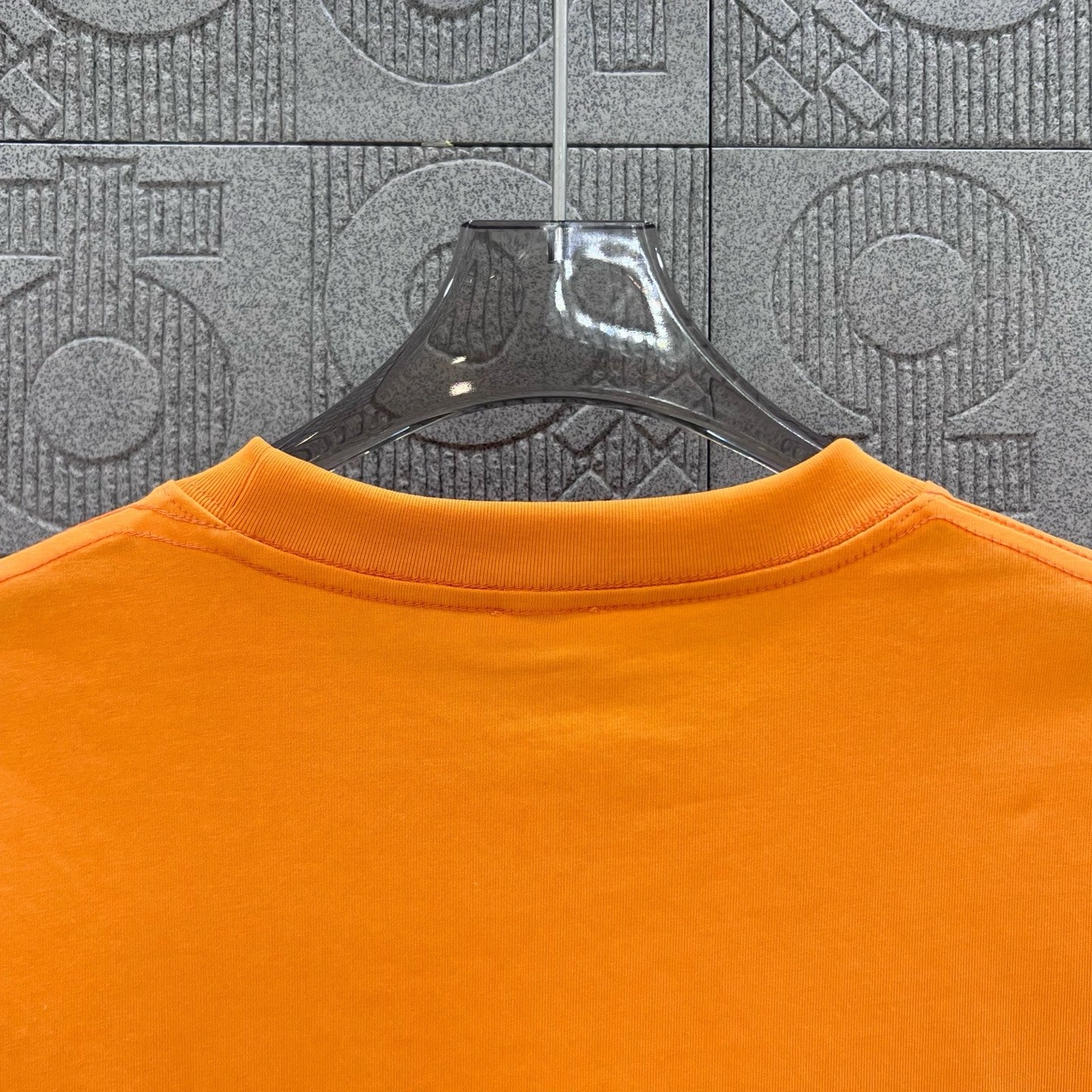 LuxluxHouse Best Quality Clothes T-shirt Loewe