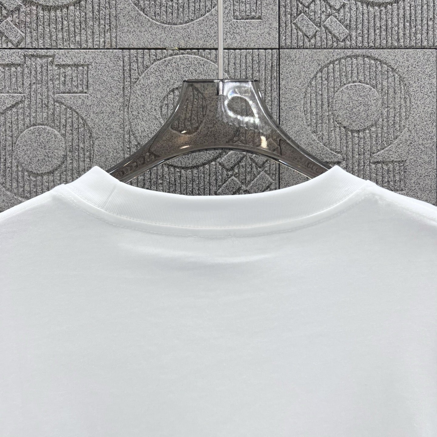 LuxluxHouse Best Quality Clothes T-shirt Loewe