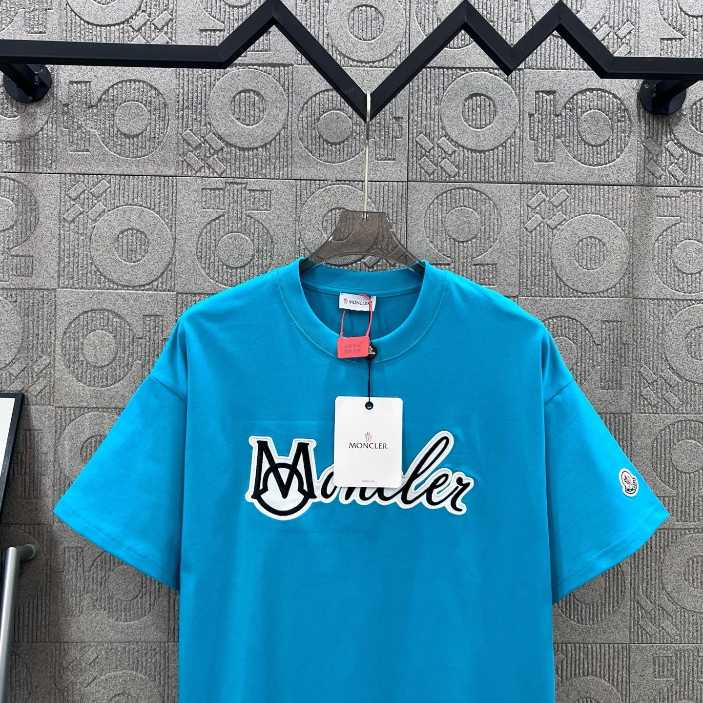 LuxluxHouse Best Quality Clothes T-shirt Moncler
