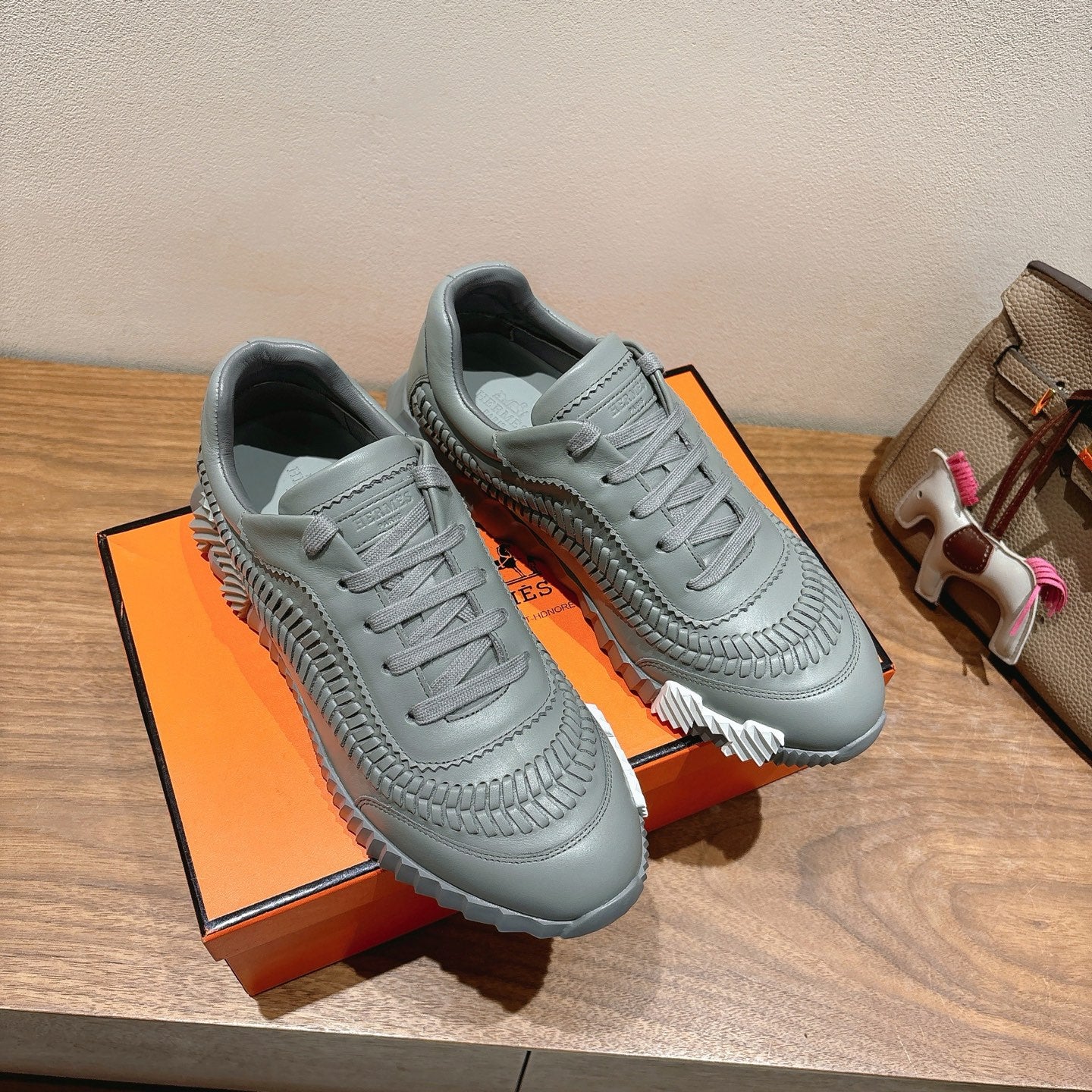LuxluxHouse Best Quality Shoes Hermes