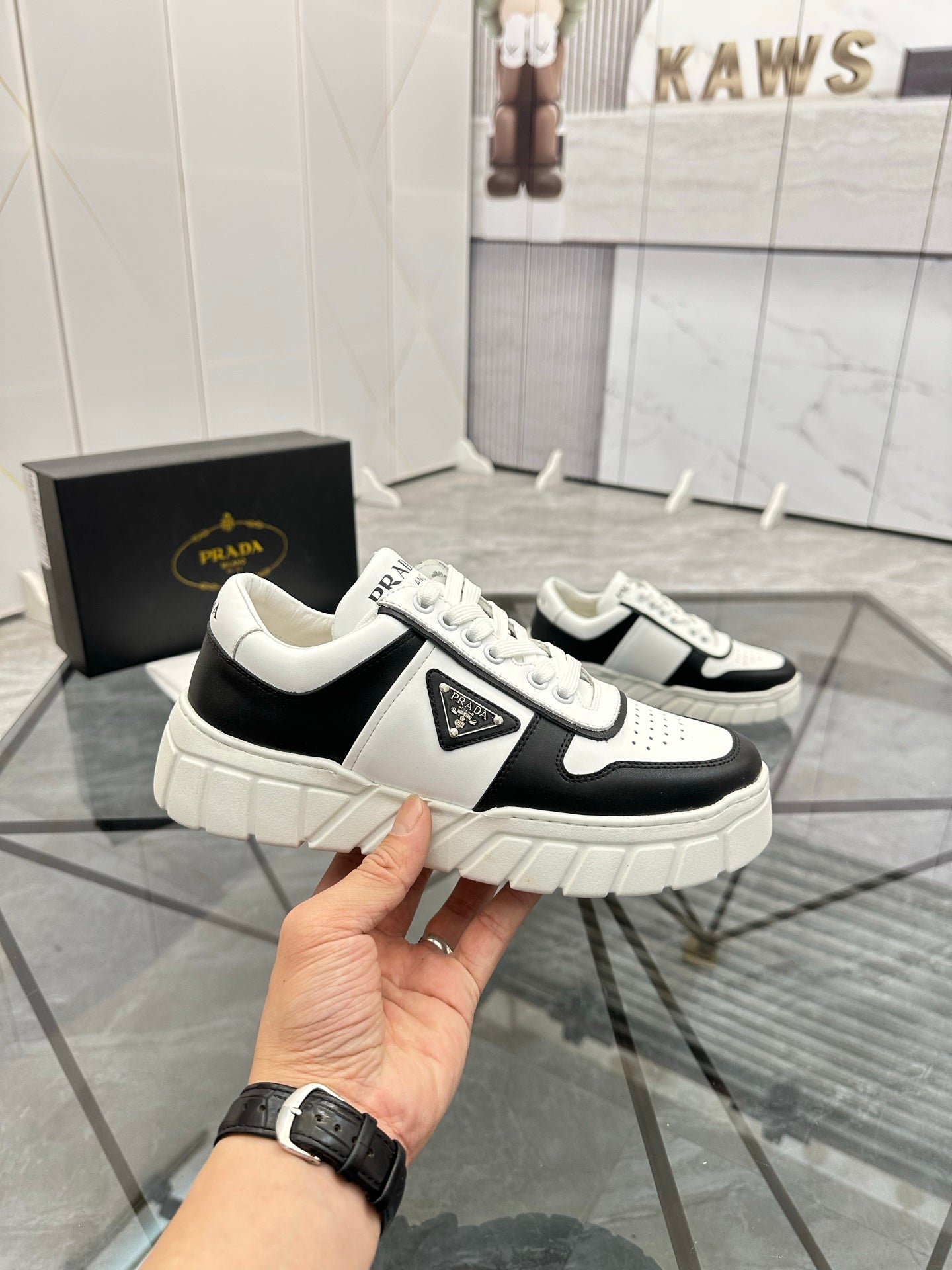 LuxluxHouse Best Quality Shoes Prada