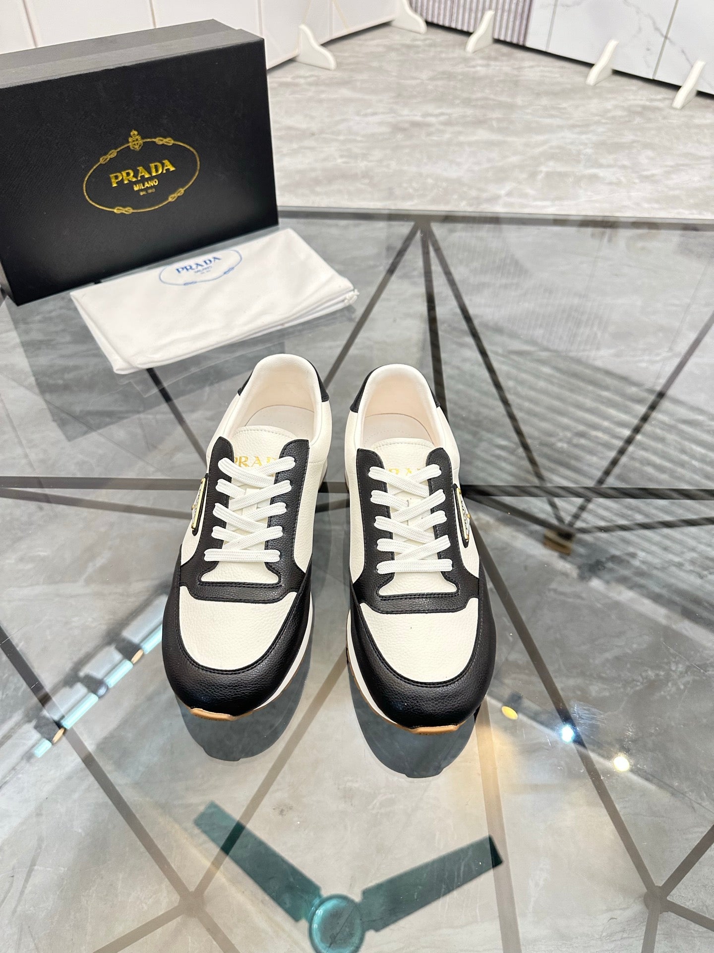 LuxluxHouse Best Quality Shoes Prada