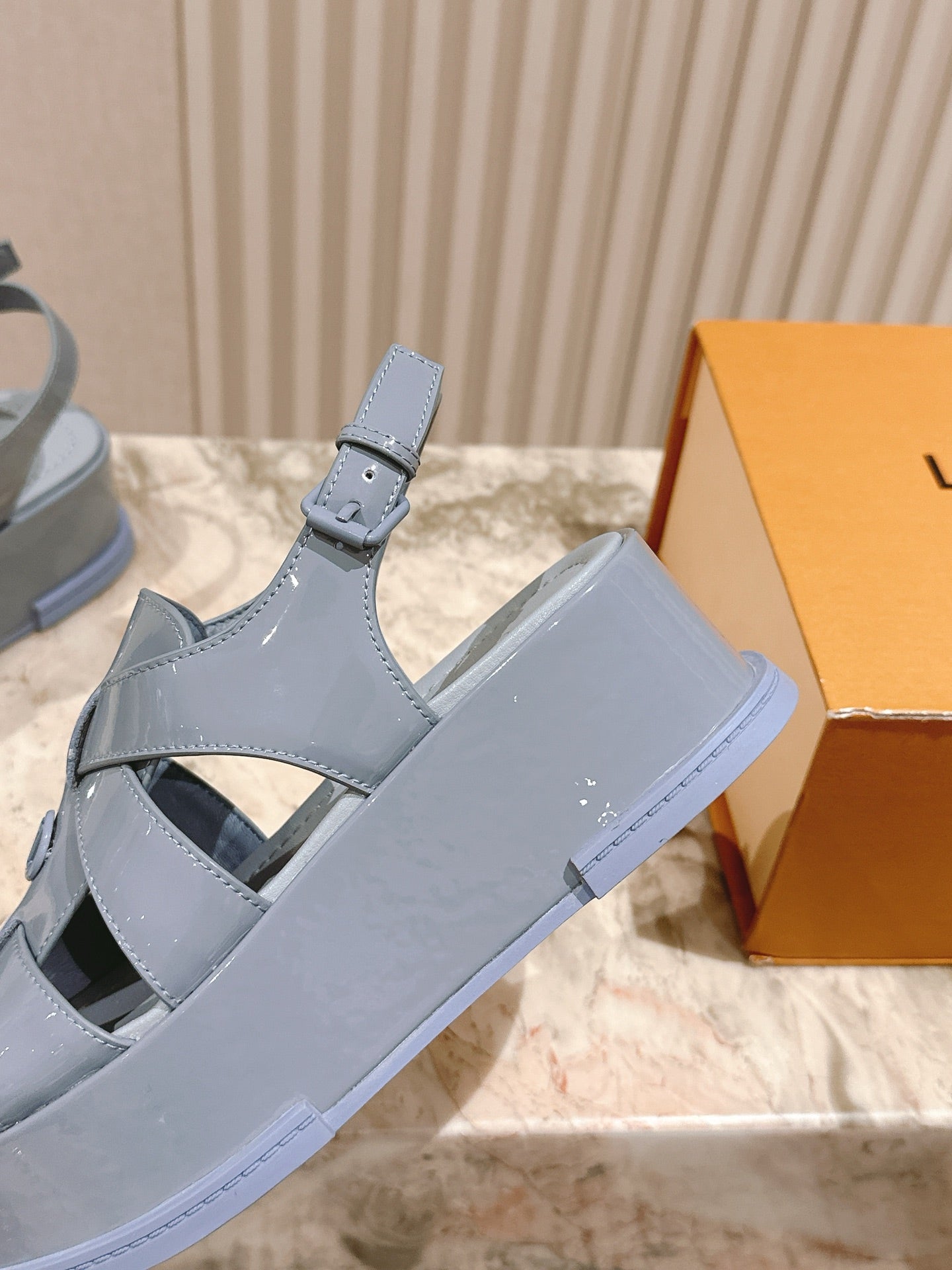 LuxluxHouse Best Quality Women Shoes Louis Vuitton