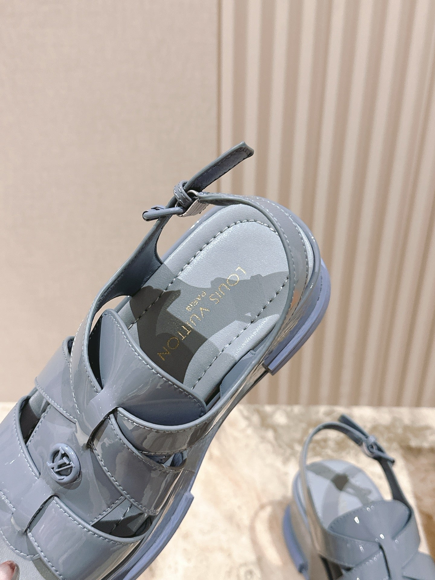 LuxluxHouse Best Quality Women Shoes Louis Vuitton