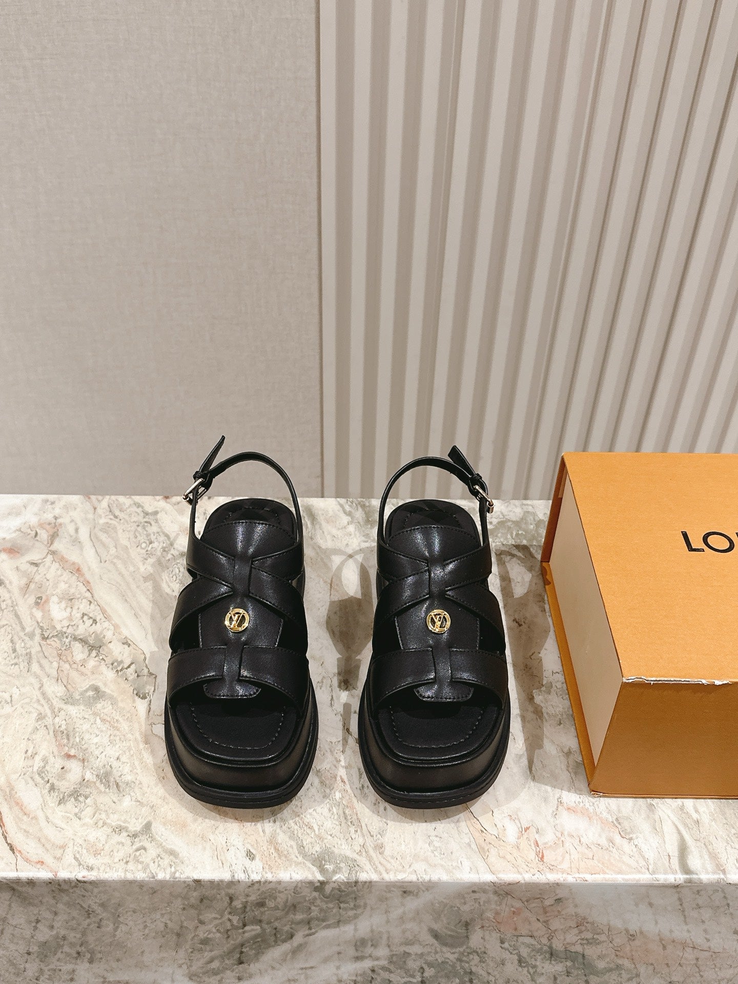 LuxluxHouse Best Quality Women Shoes Louis Vuitton